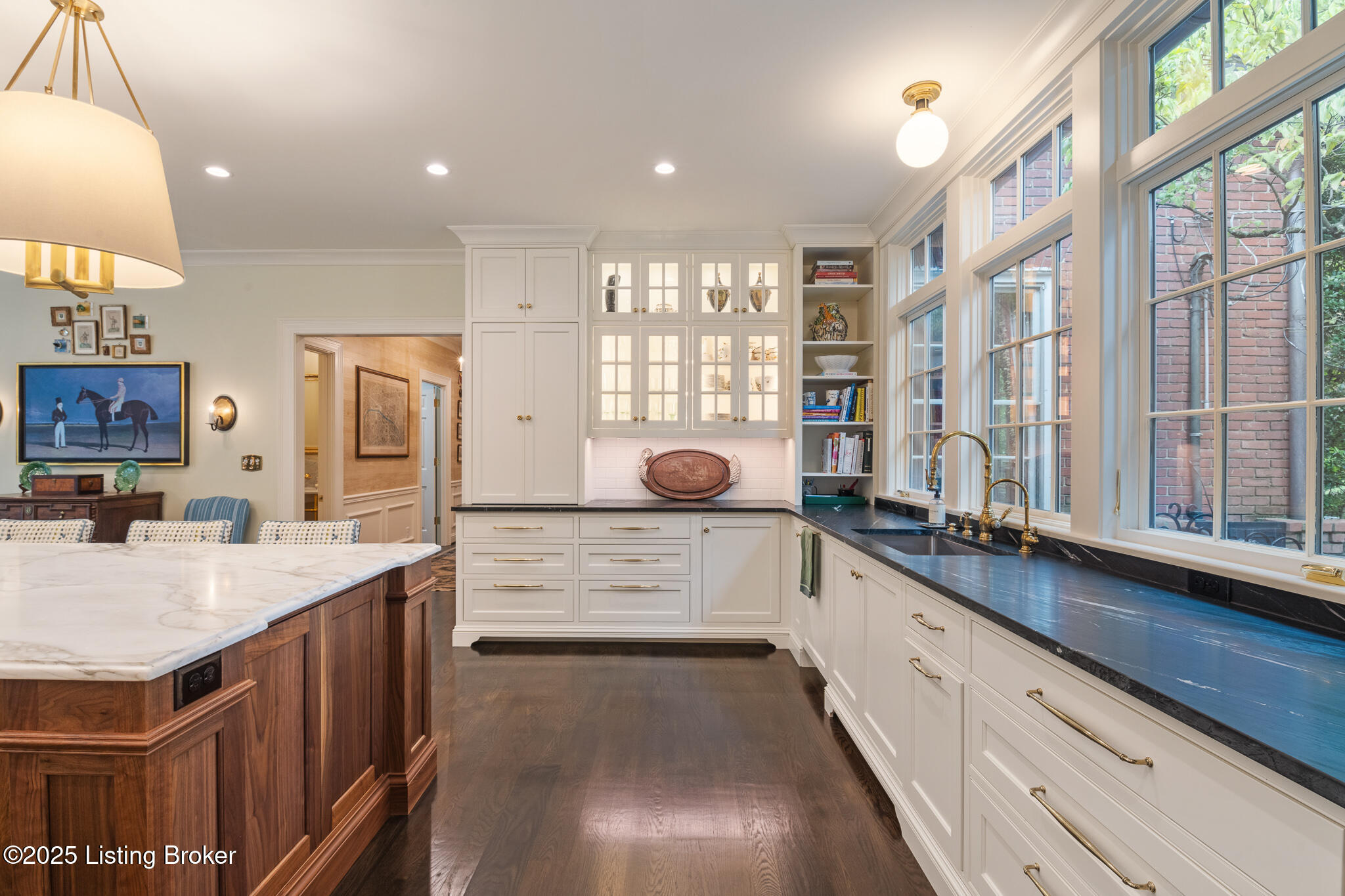 5 Woodhill Rd