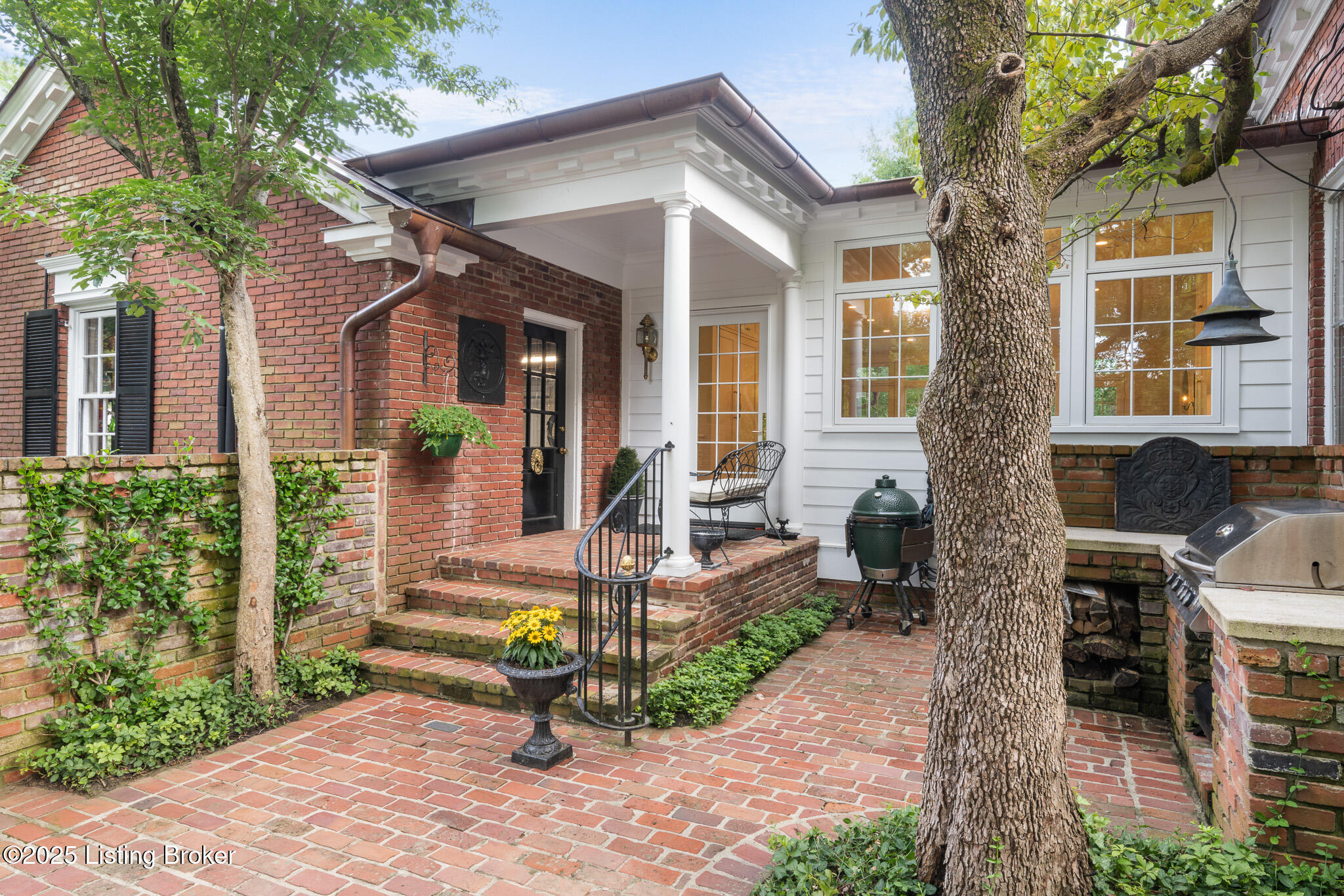 5 Woodhill Rd