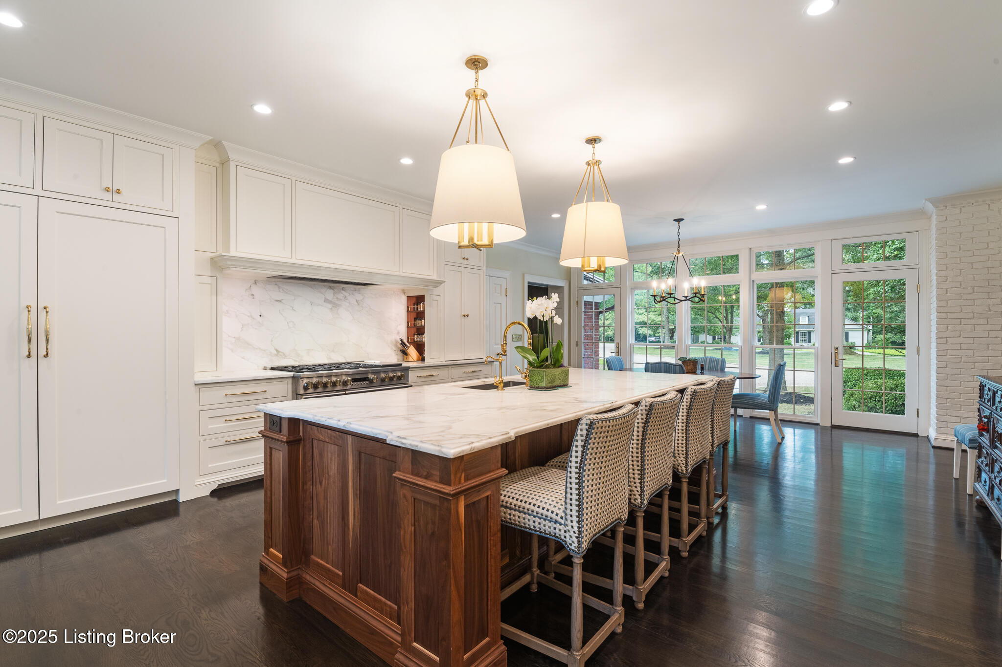 5 Woodhill Rd