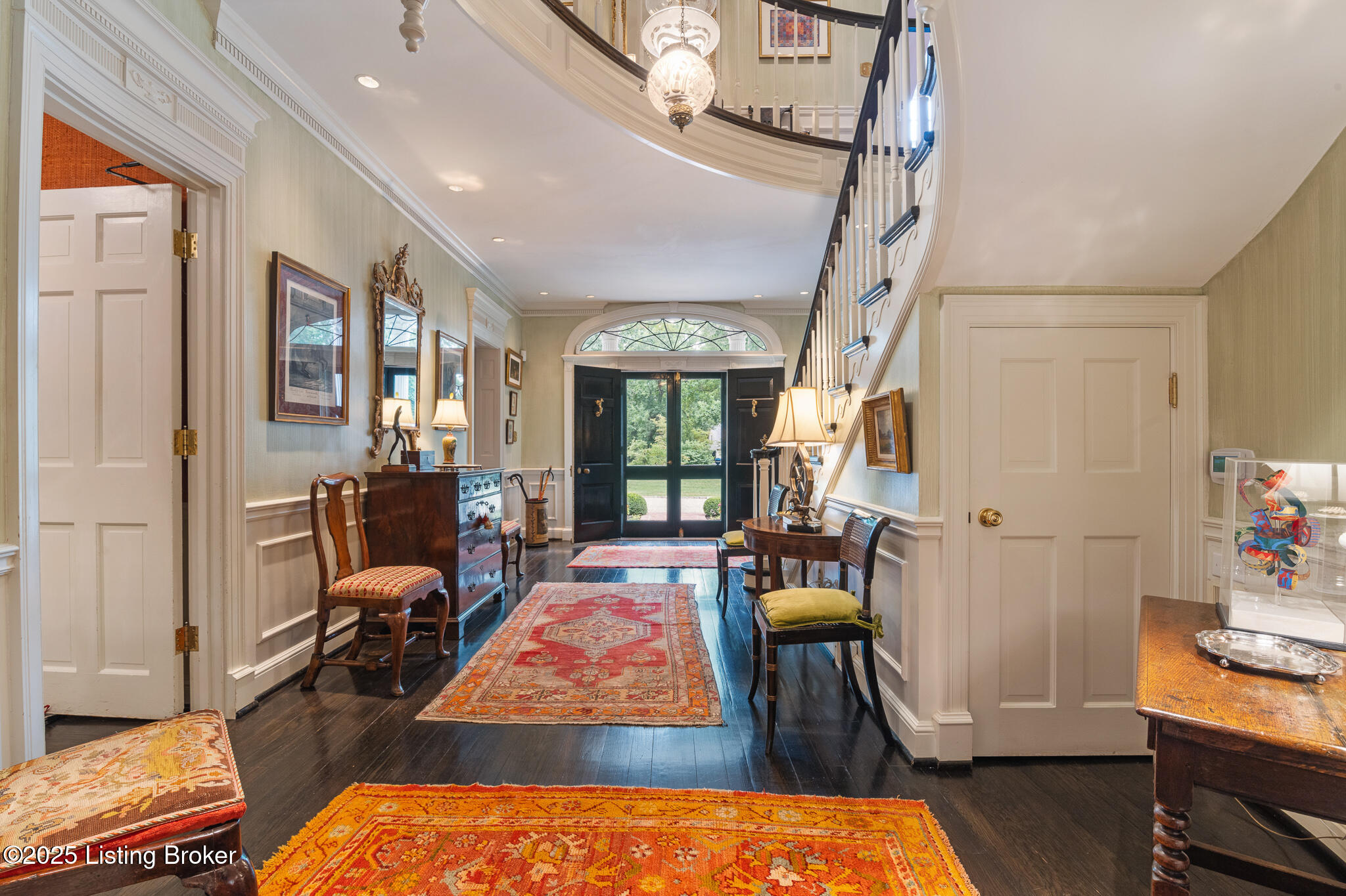 5 Woodhill Rd