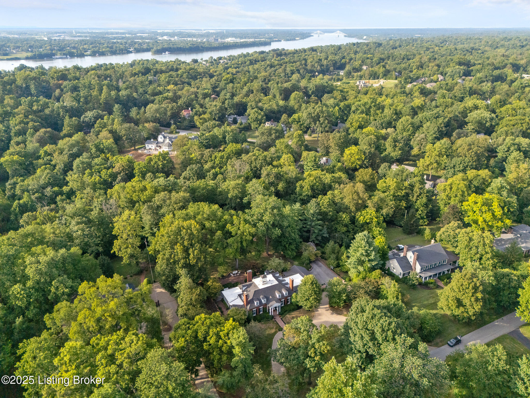 5 Woodhill Rd