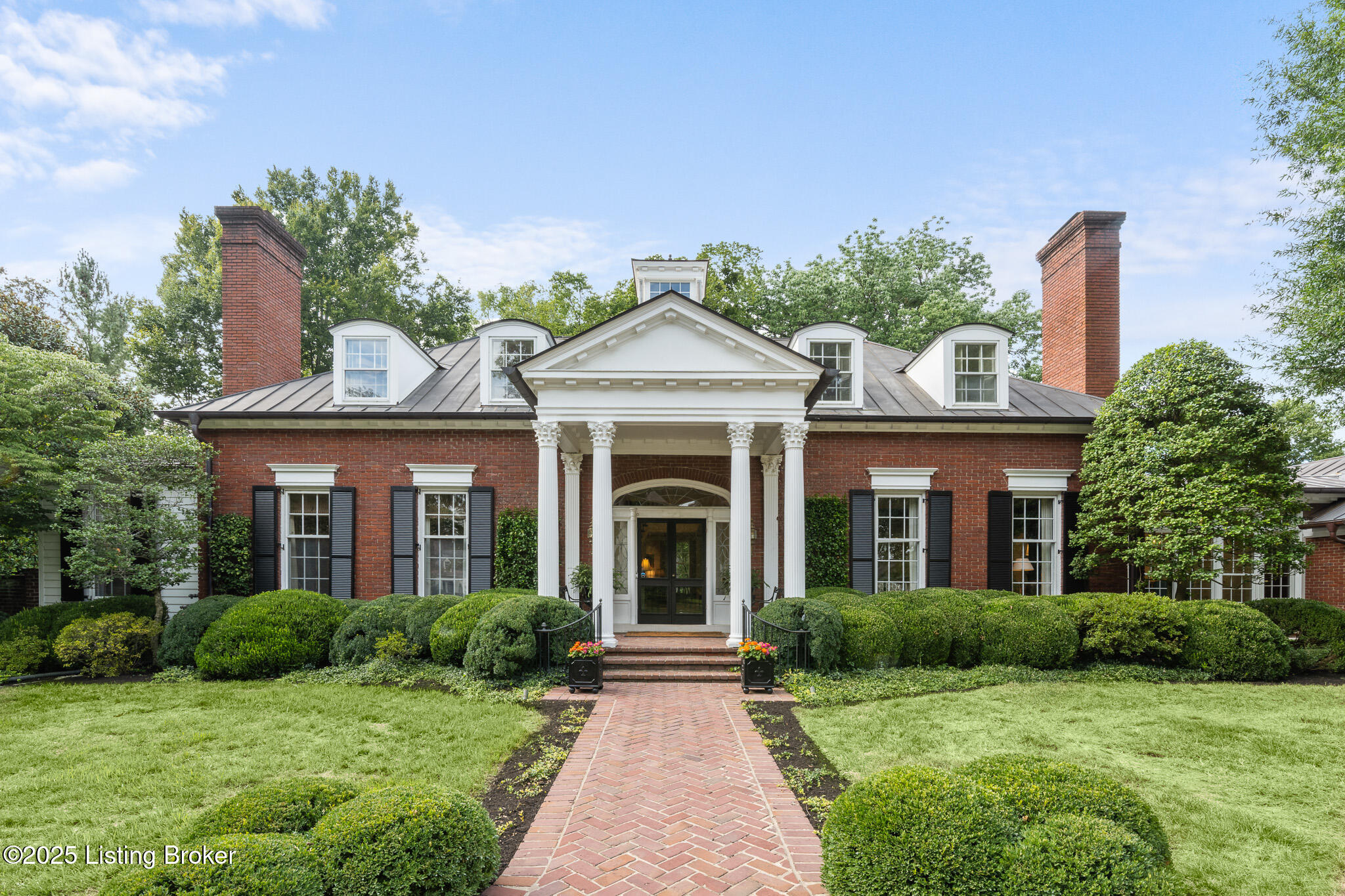 5 Woodhill Rd