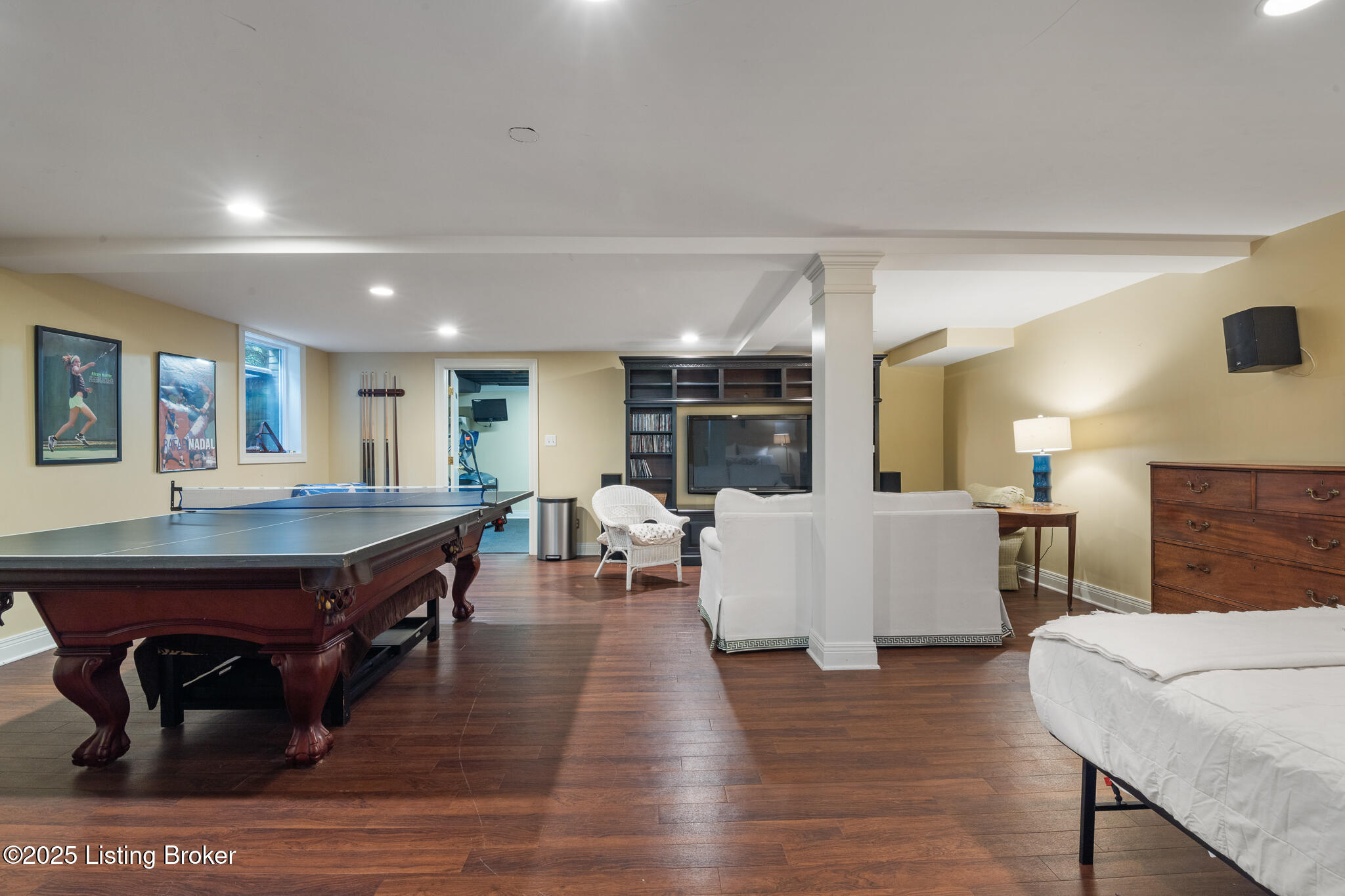 5 Woodhill Rd