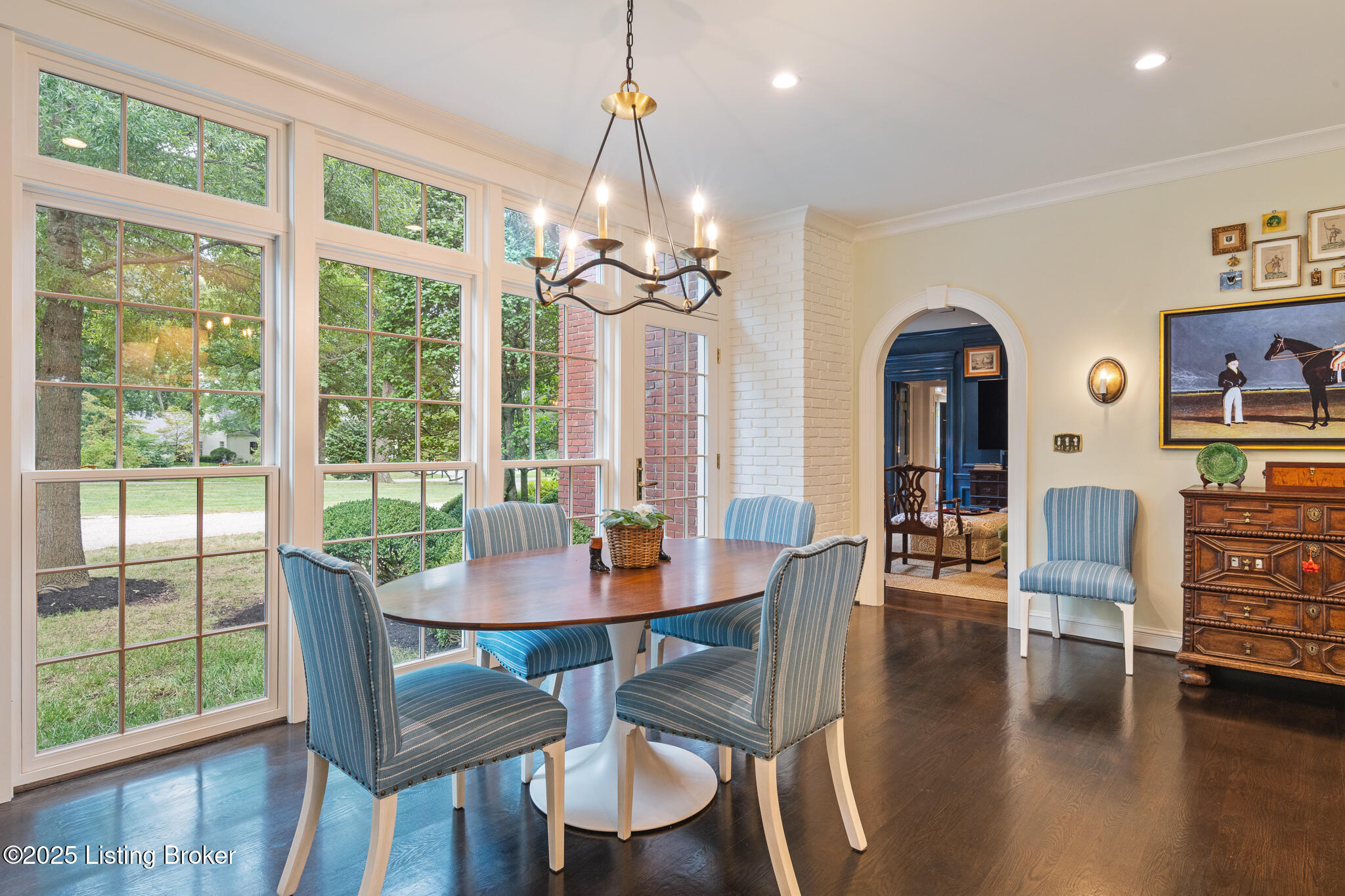 5 Woodhill Rd
