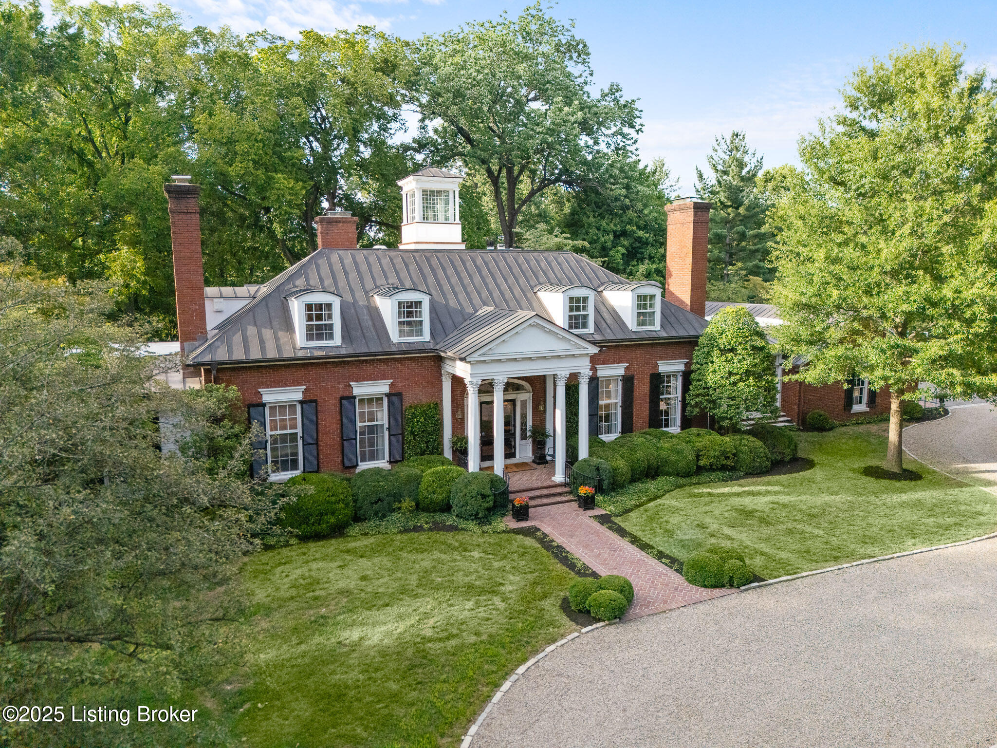 5 Woodhill Rd