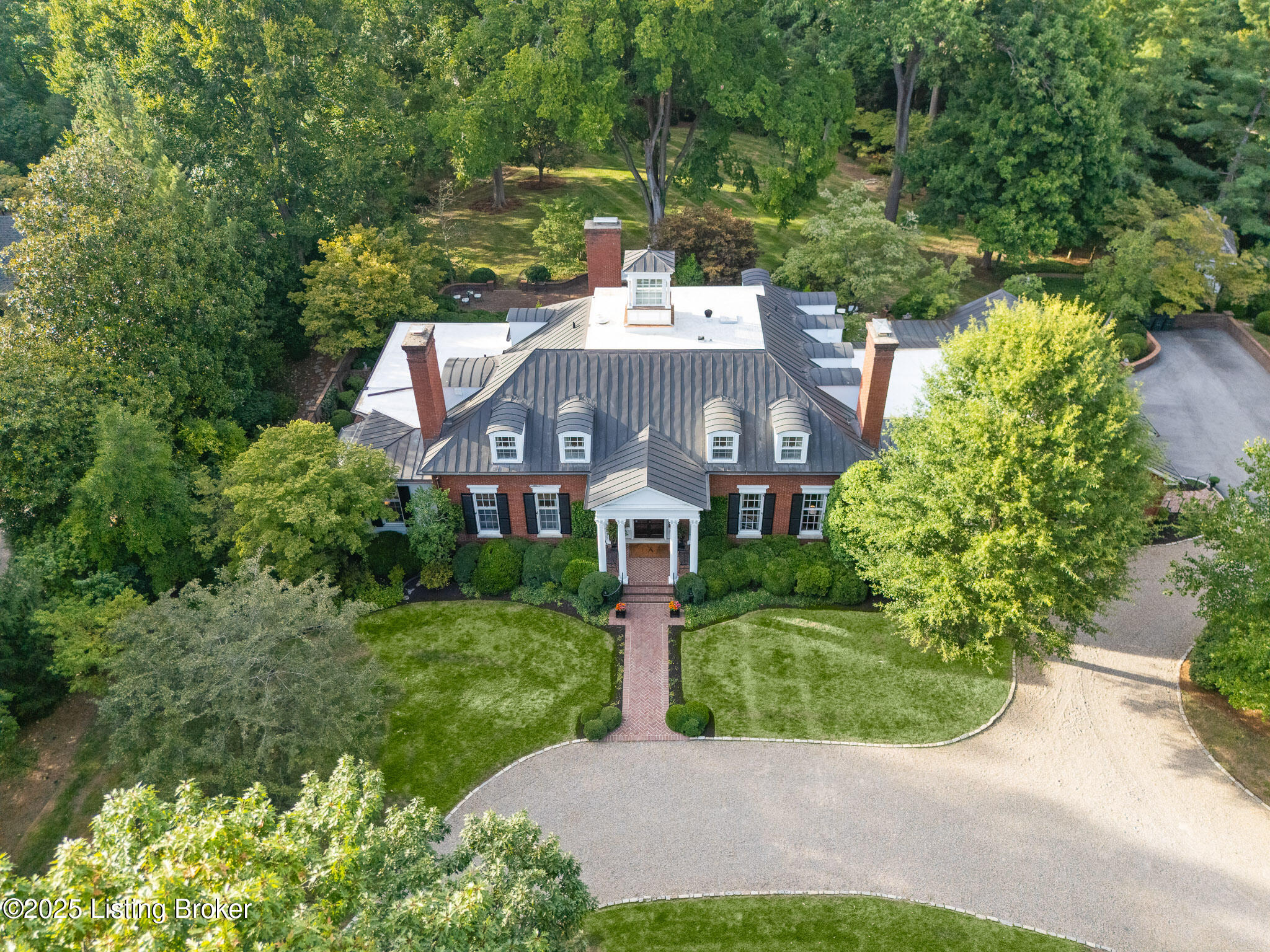 5 Woodhill Rd