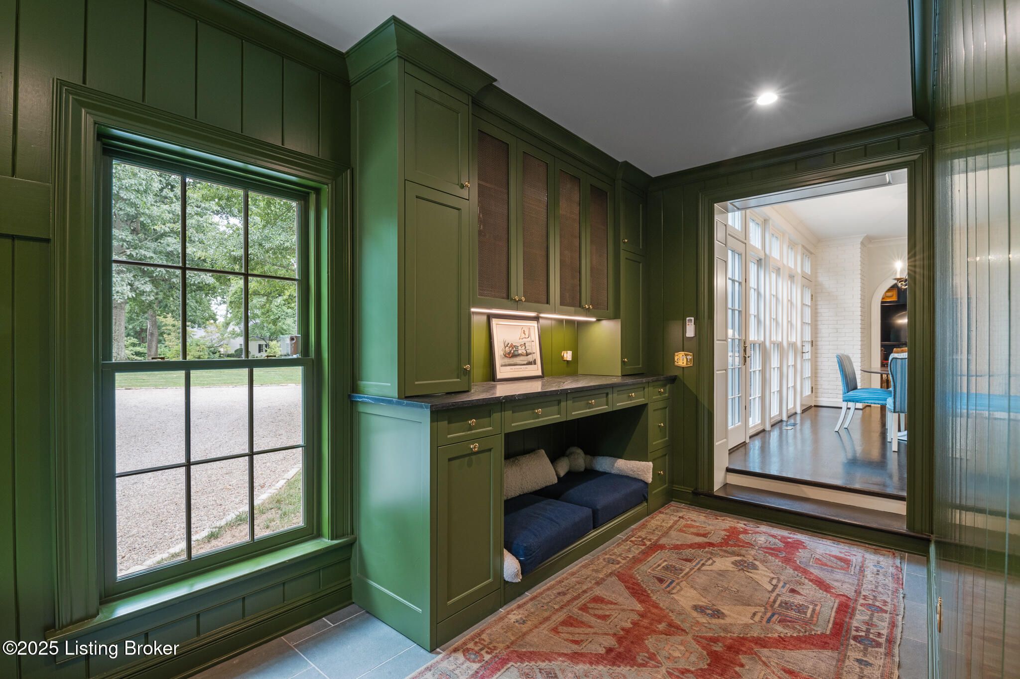 5 Woodhill Rd