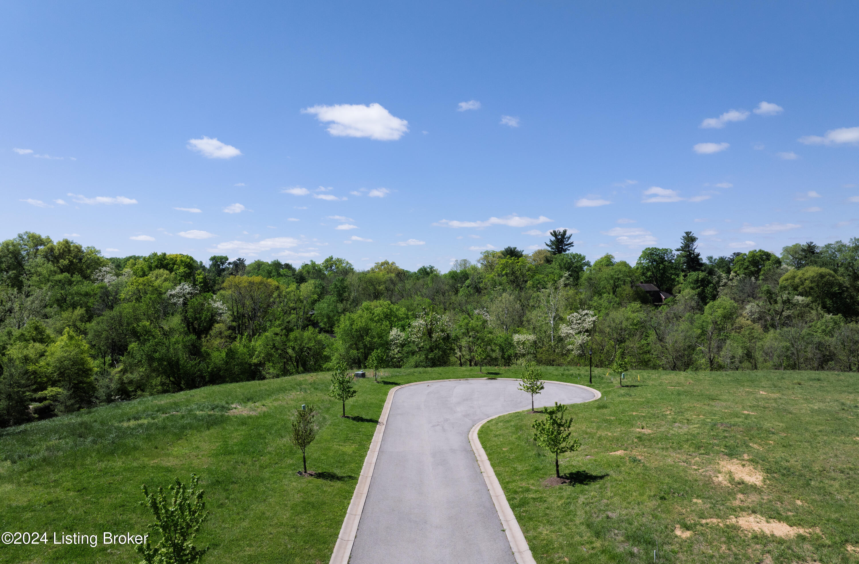 2301 Clovelly Springs Ct
