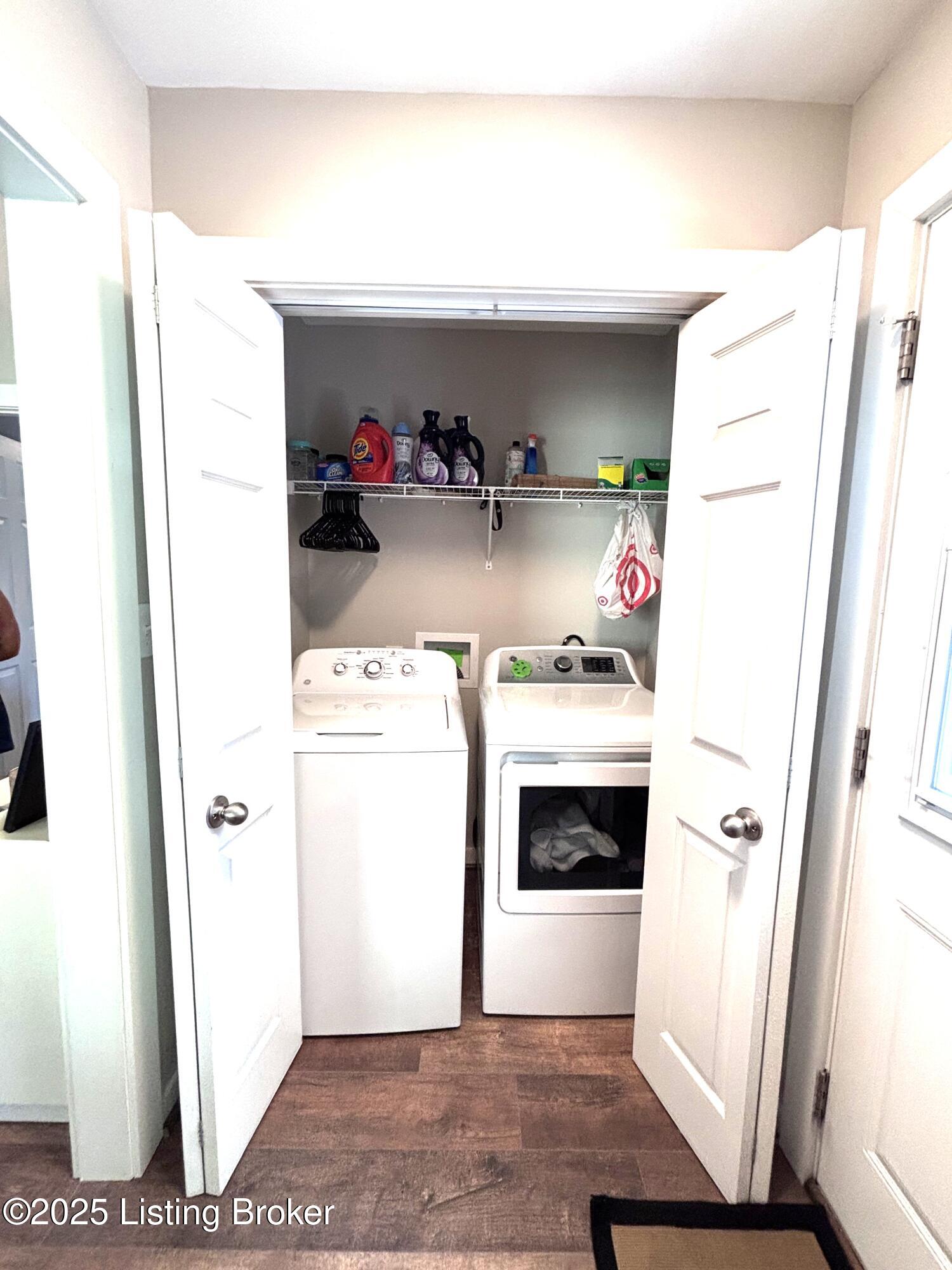 312 Clover Ln