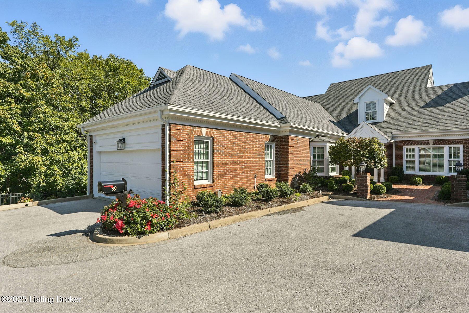 39 Brownsboro Hill Rd