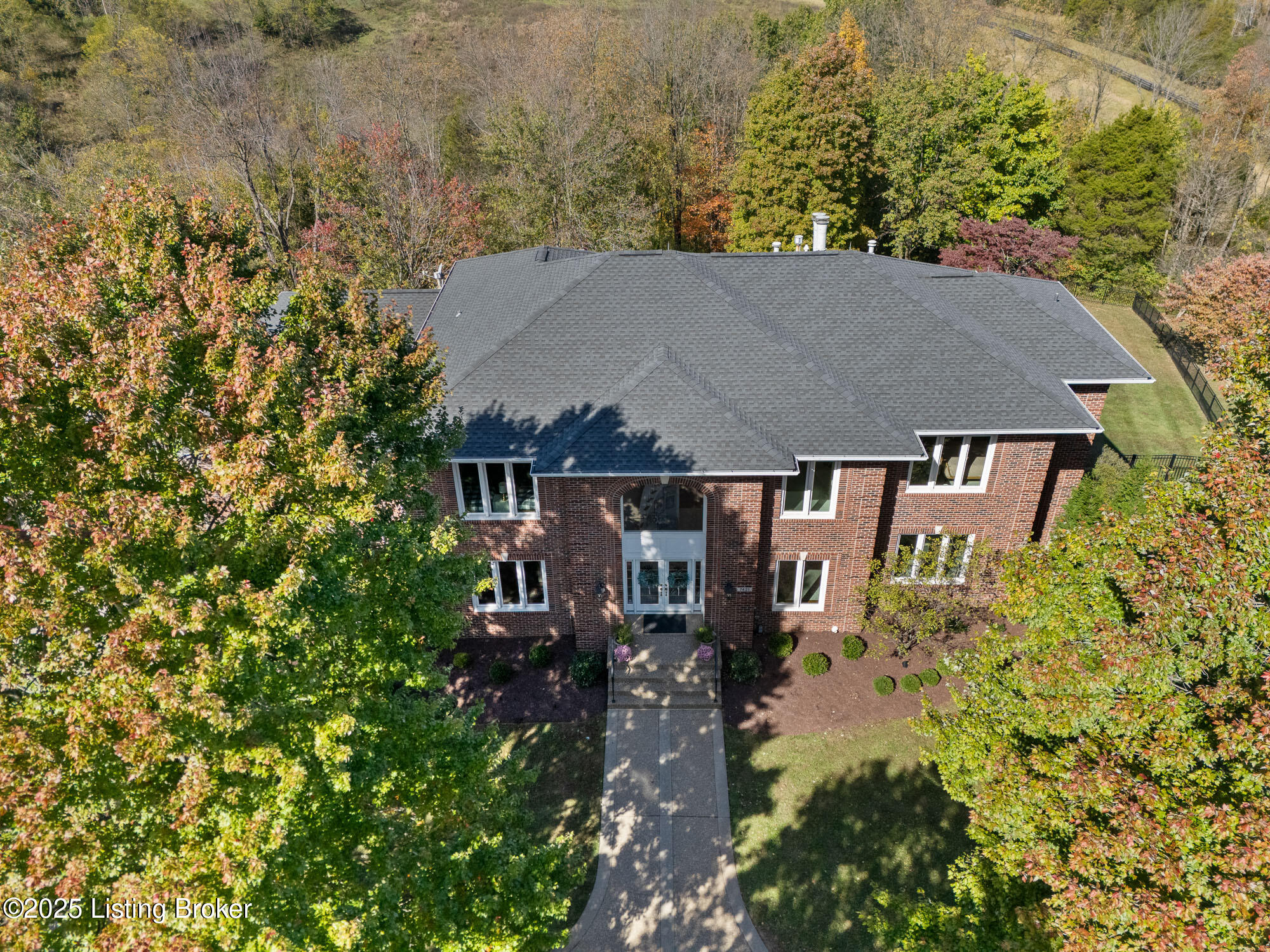 7421 Cedar Bluff Ct