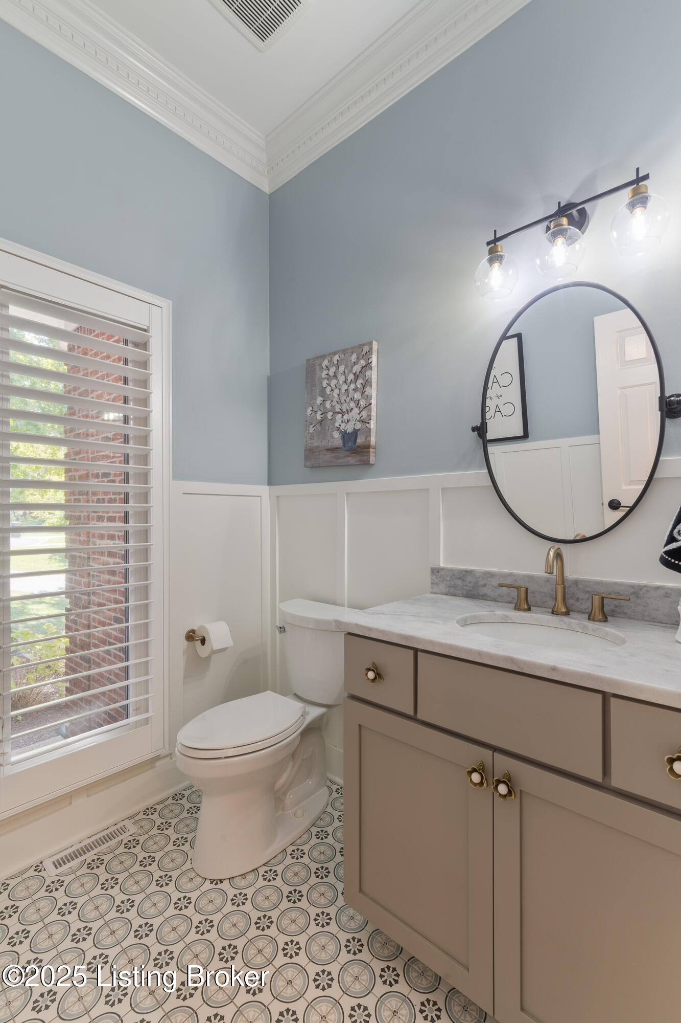 7421 Cedar Bluff Ct