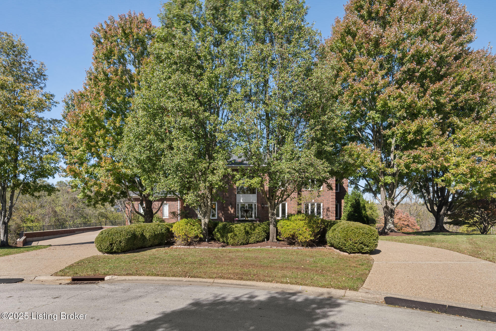 7421 Cedar Bluff Ct
