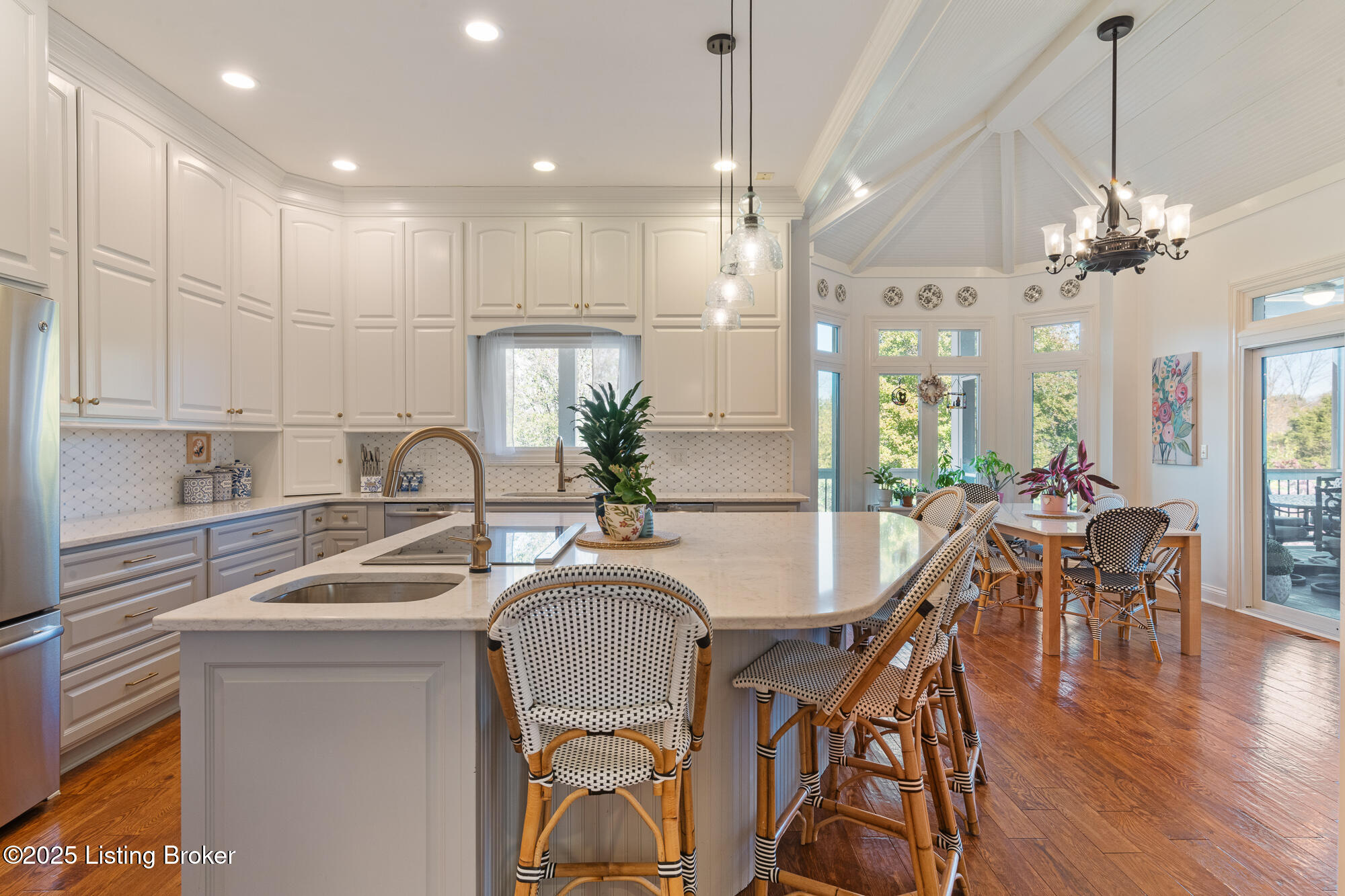 7421 Cedar Bluff Ct