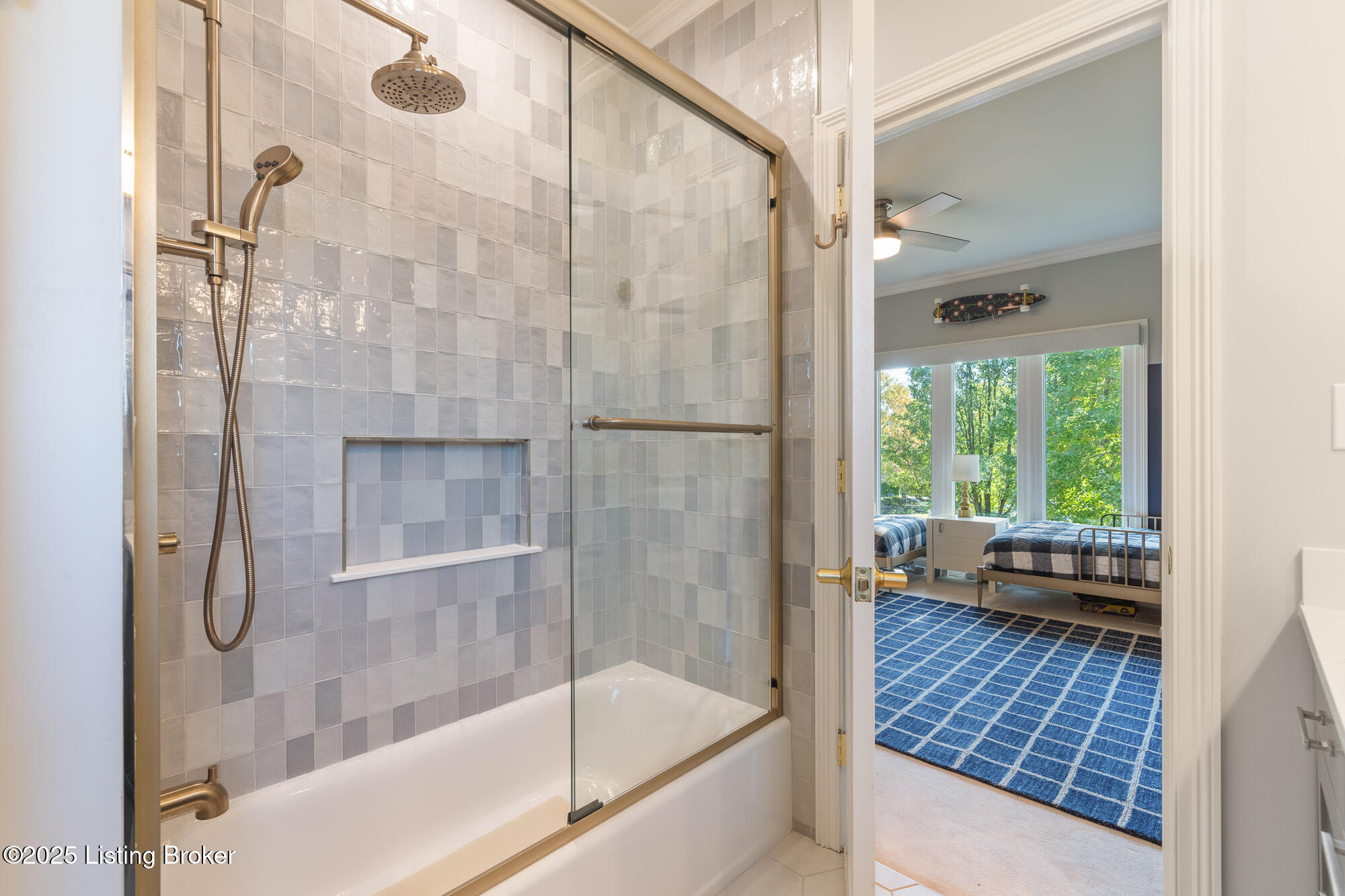 7421 Cedar Bluff Ct