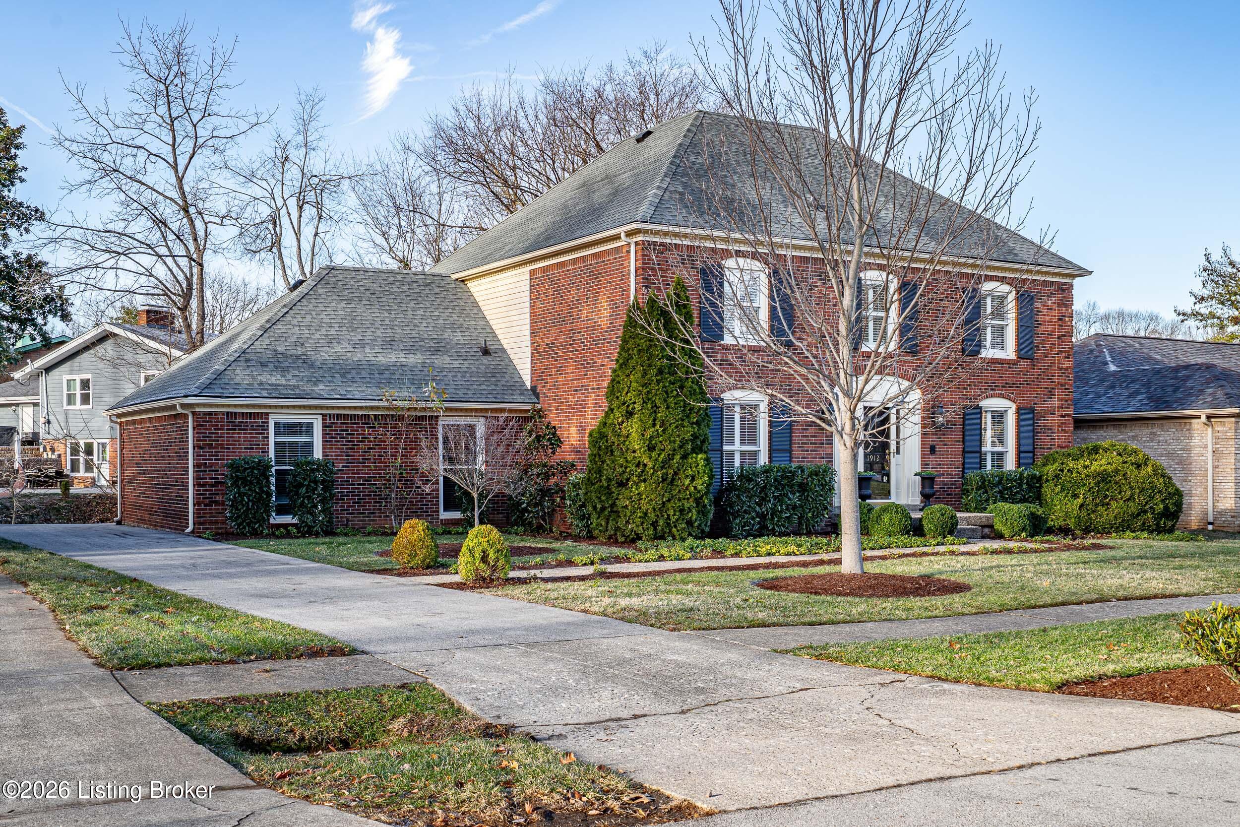 1912 Bainbridge Row Dr