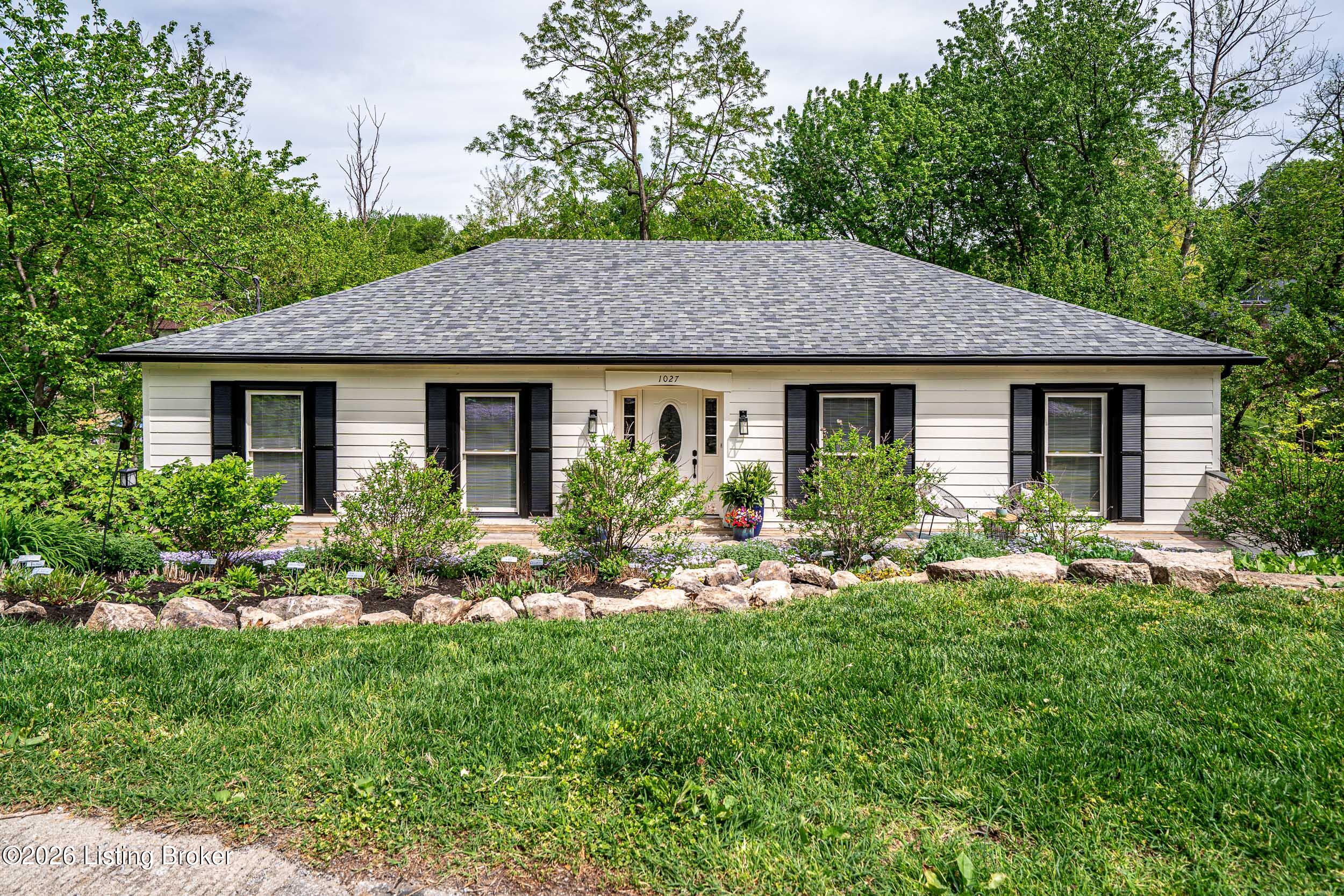 1027 Rollingwood Ln