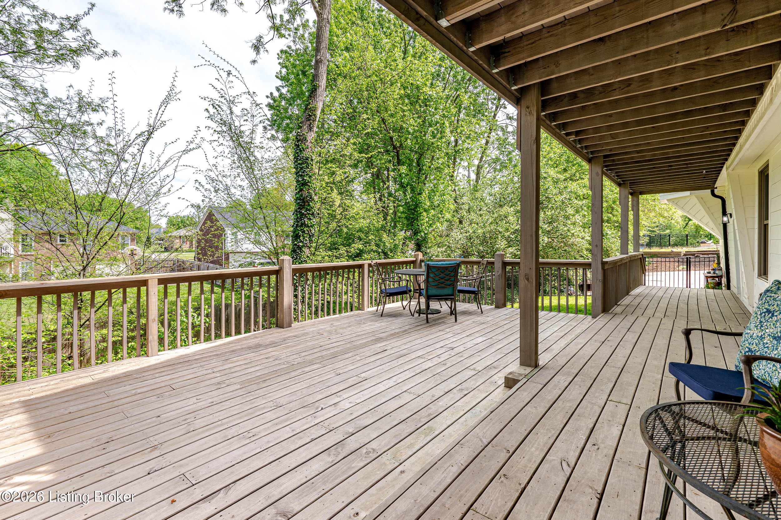 1027 Rollingwood Ln