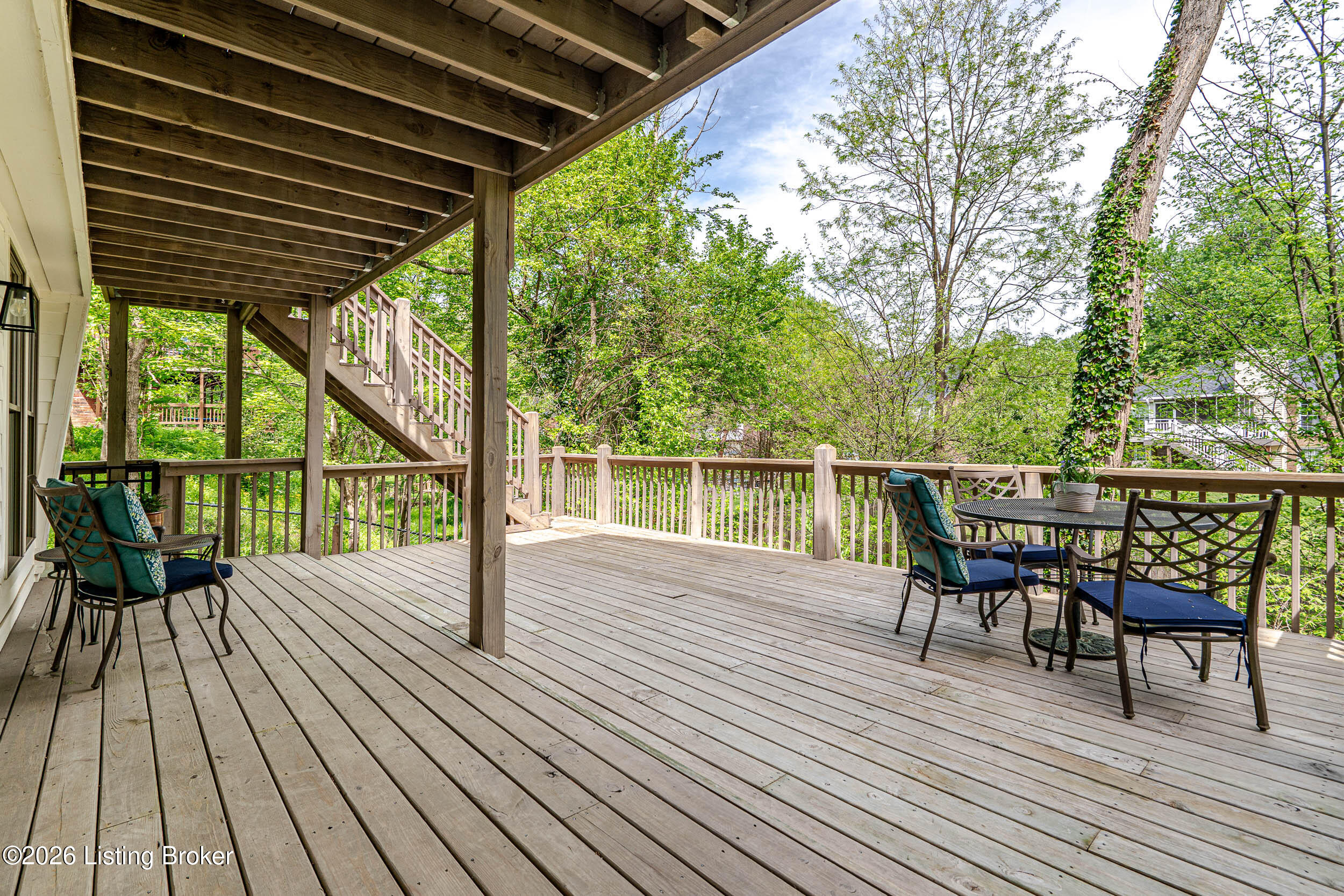 1027 Rollingwood Ln