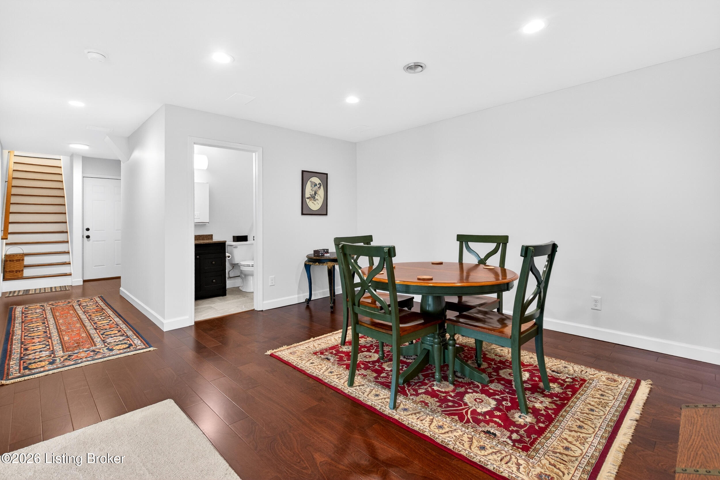 1027 Rollingwood Ln