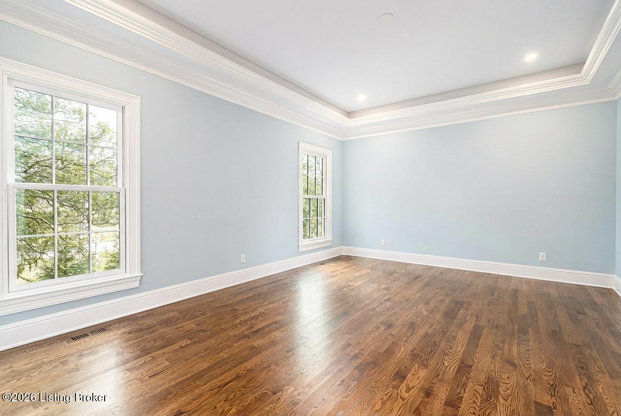 401 Stonehaven Commons Ct
