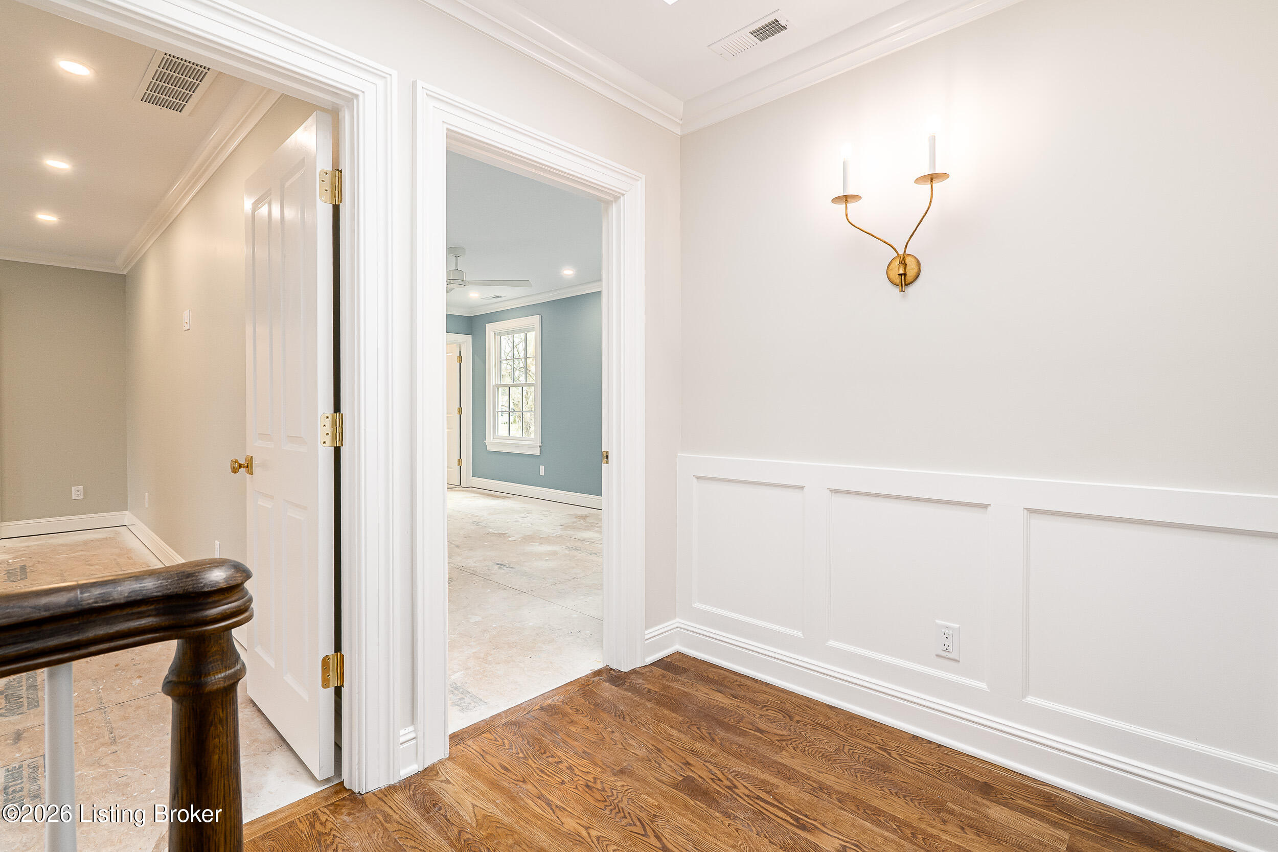 401 Stonehaven Commons Ct