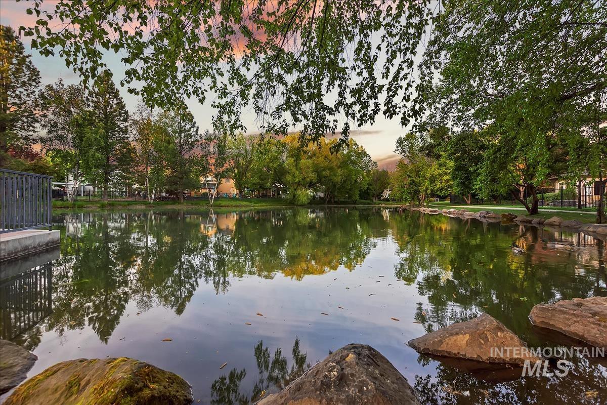 1739 N Raindance Place