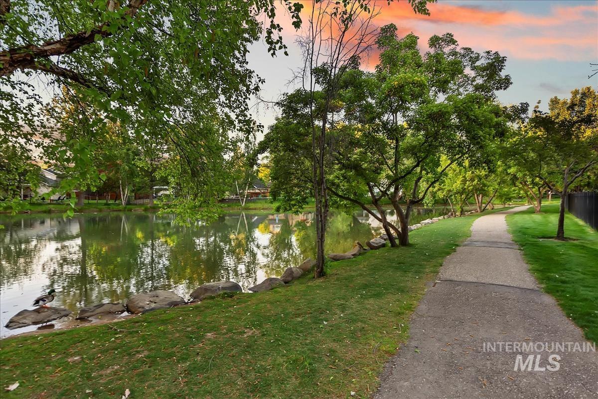 1739 N Raindance Place