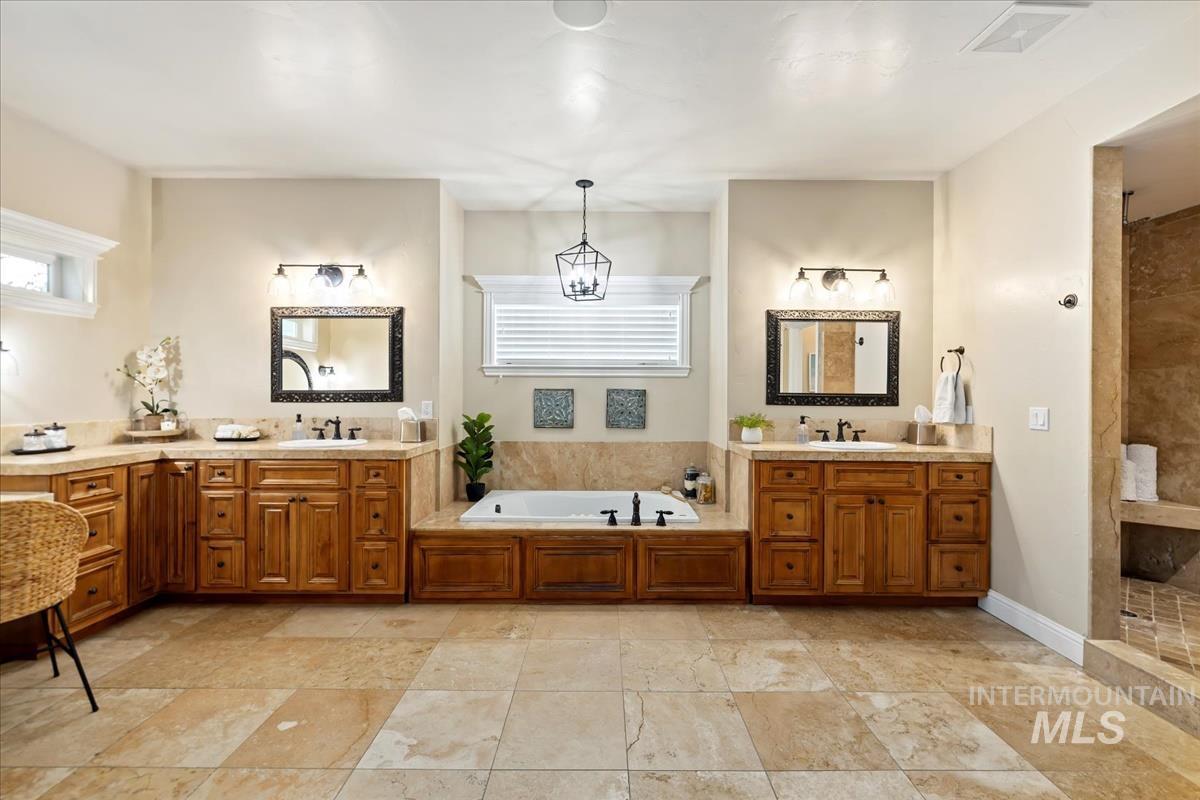 1739 N Raindance Place