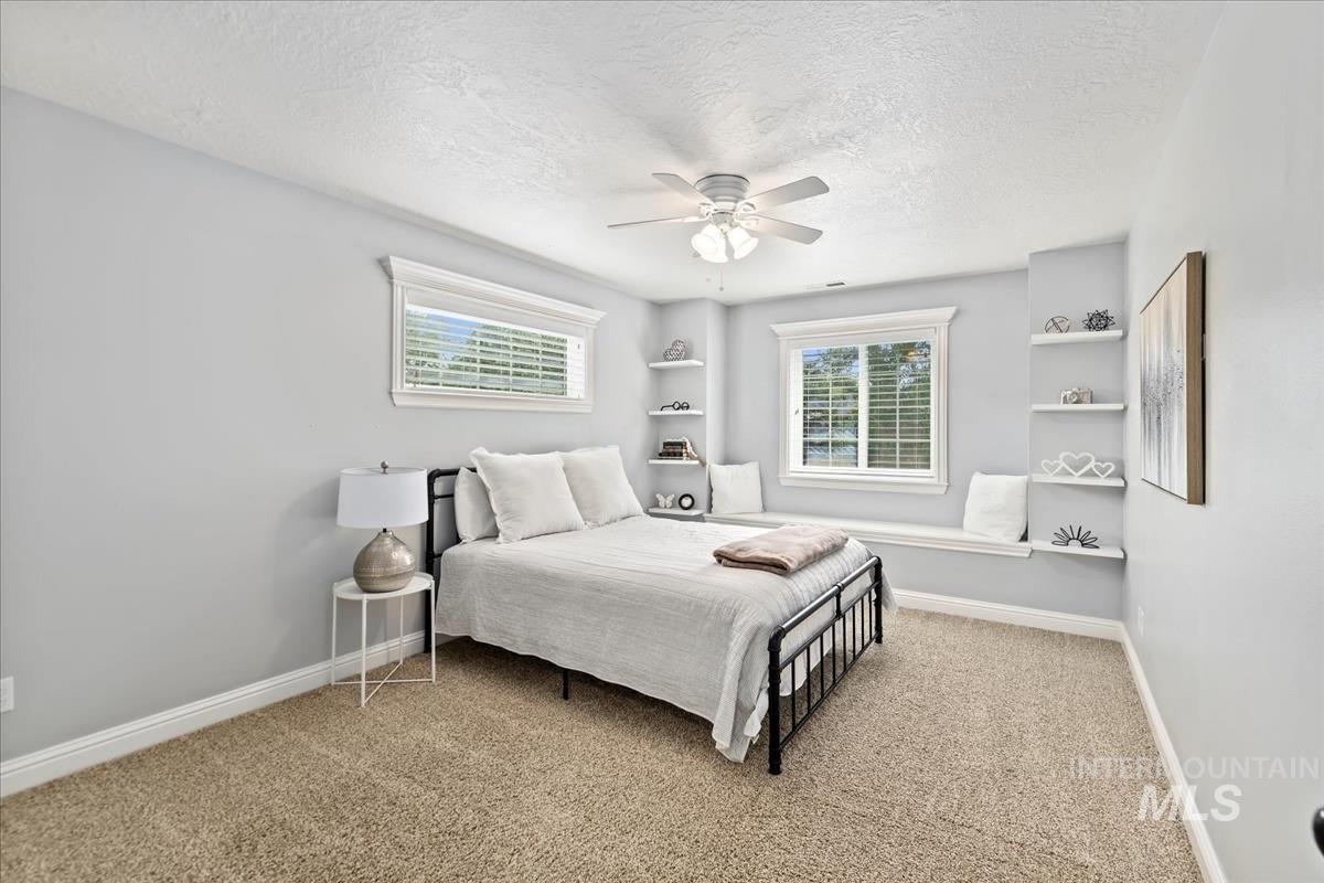 1739 N Raindance Place