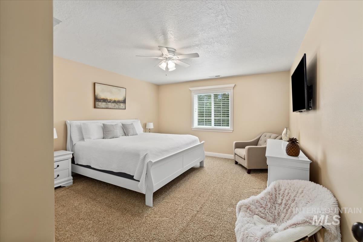 1739 N Raindance Place