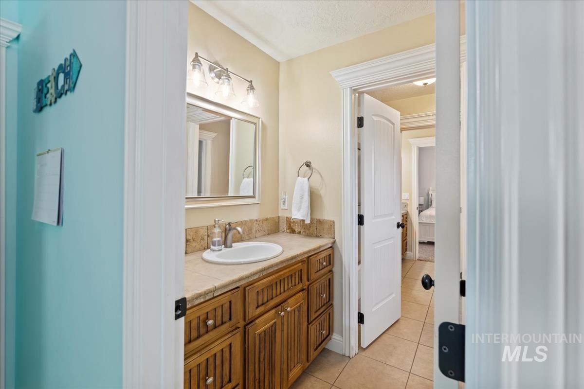 1739 N Raindance Place