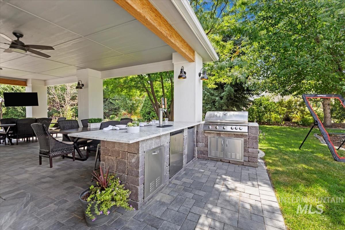 1739 N Raindance Place