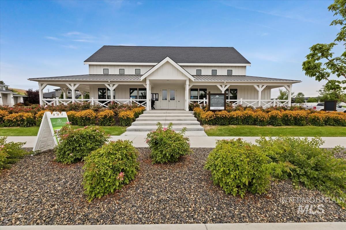 8749 W Suttle Lake Dr