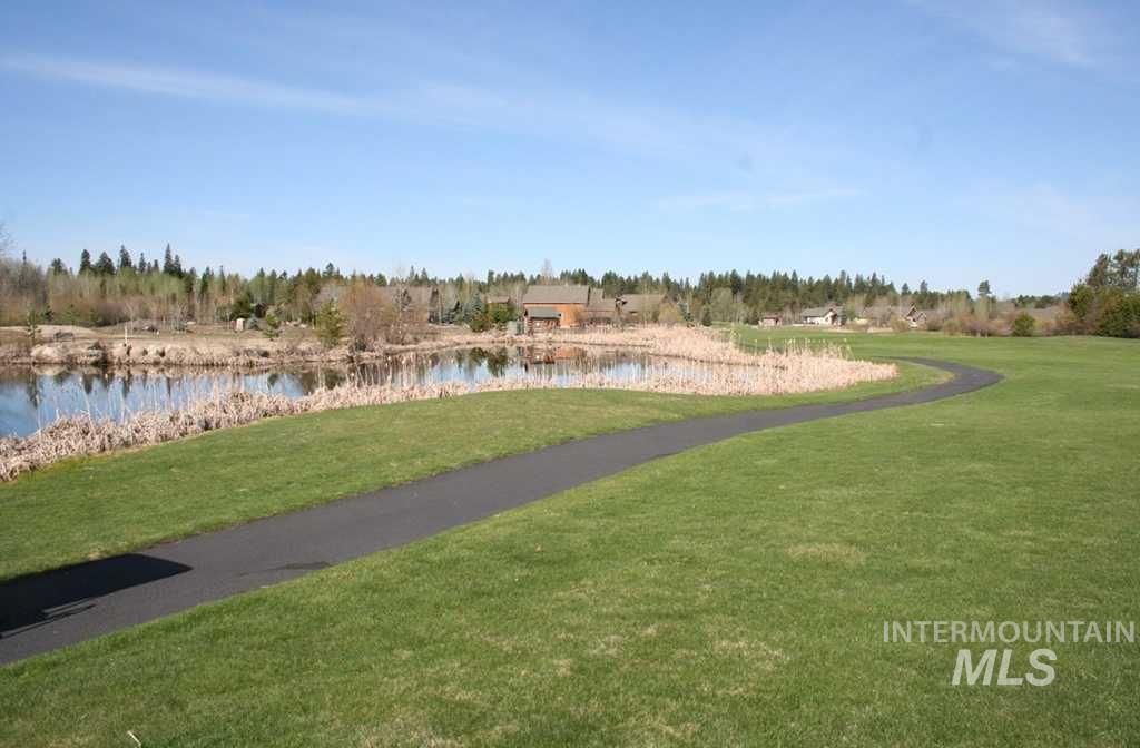 144 Brundage View Ct