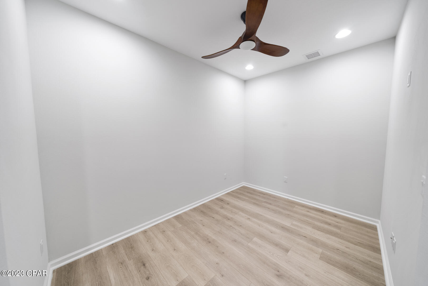 8662 Conch Shell Court