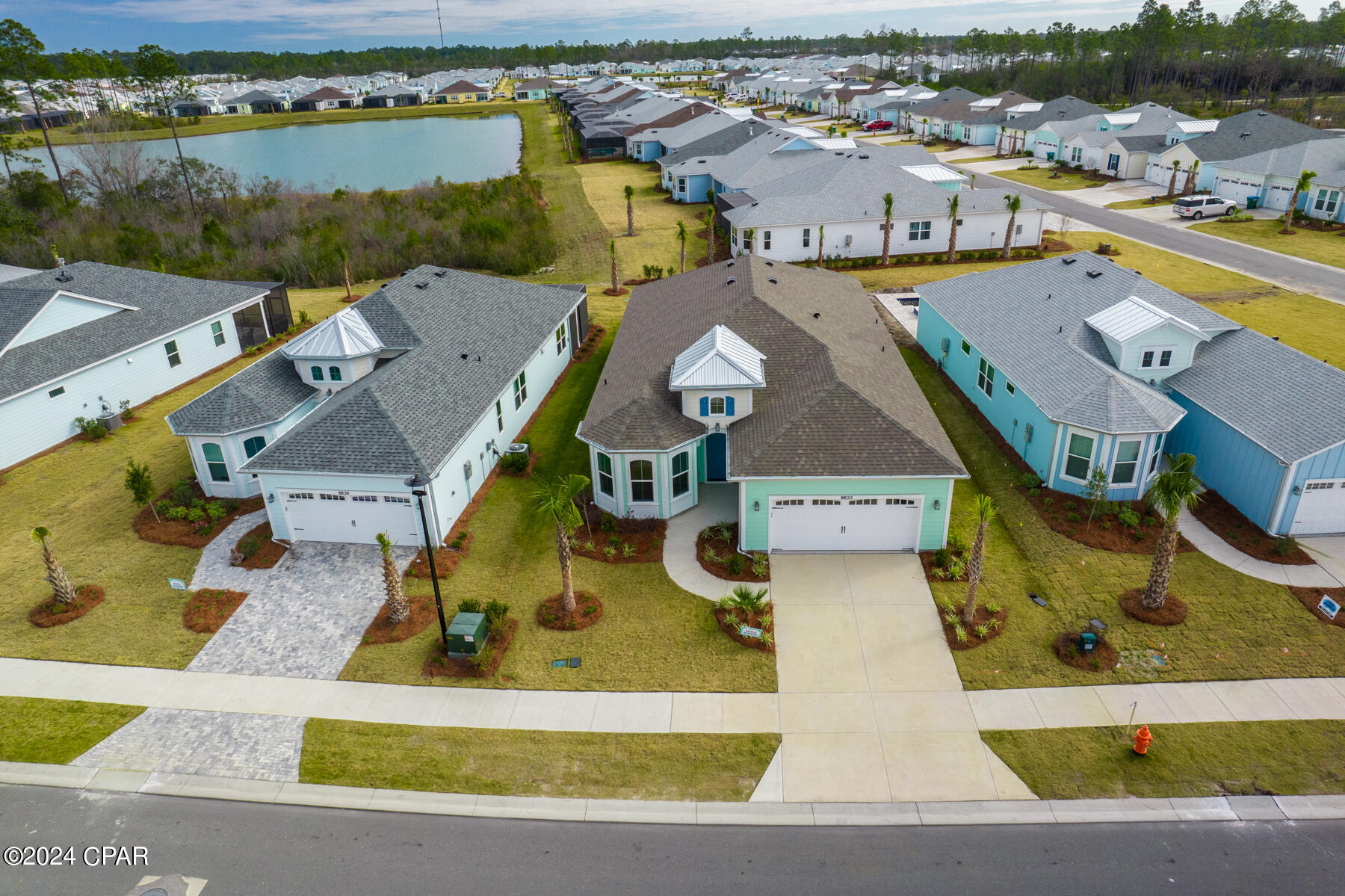8822 Coral Reef Way