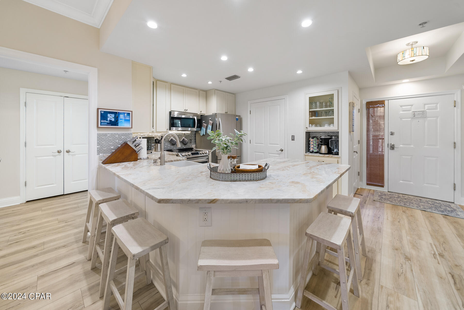 4050 Marriott Dr 3308