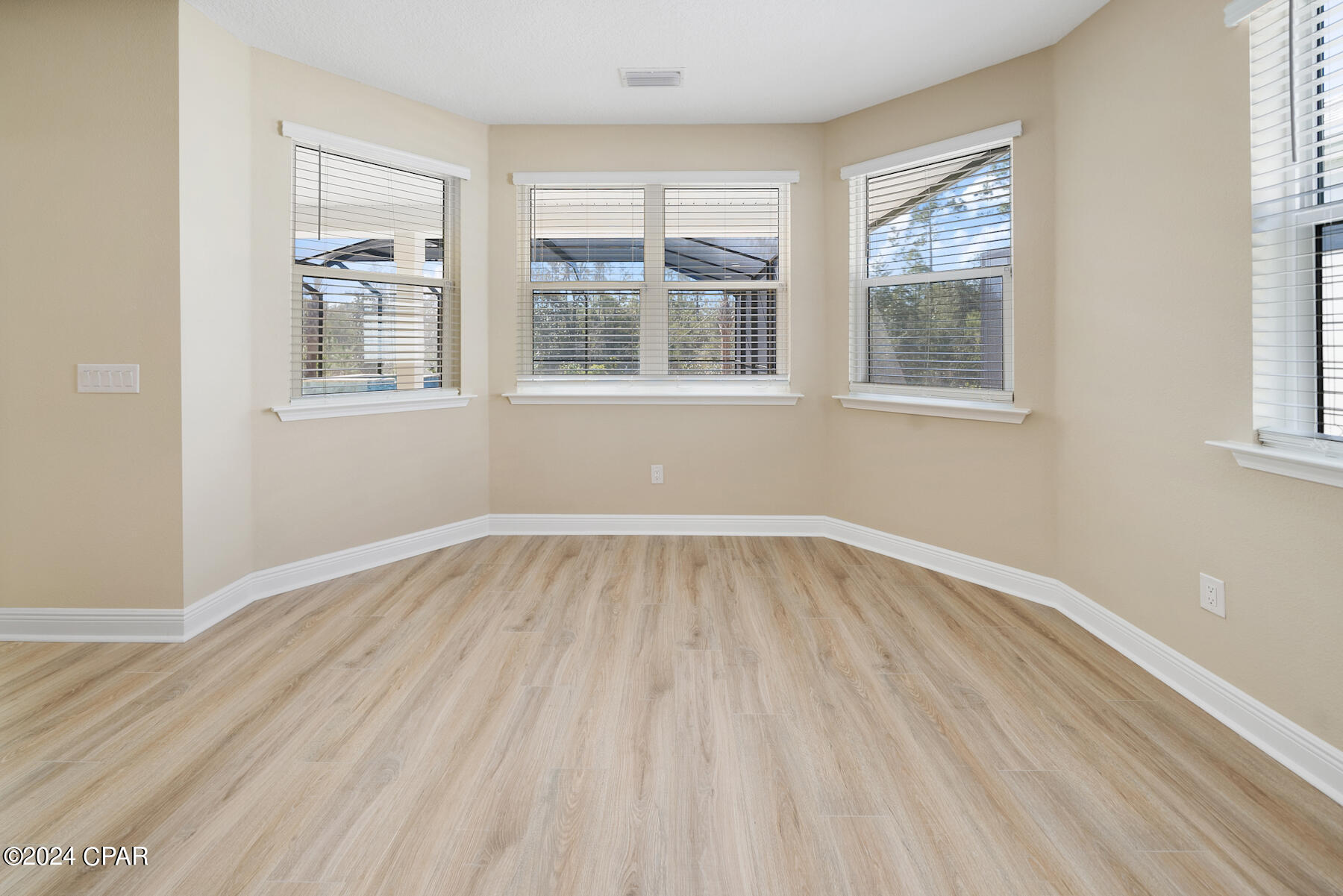 8729 Sandbar Lane