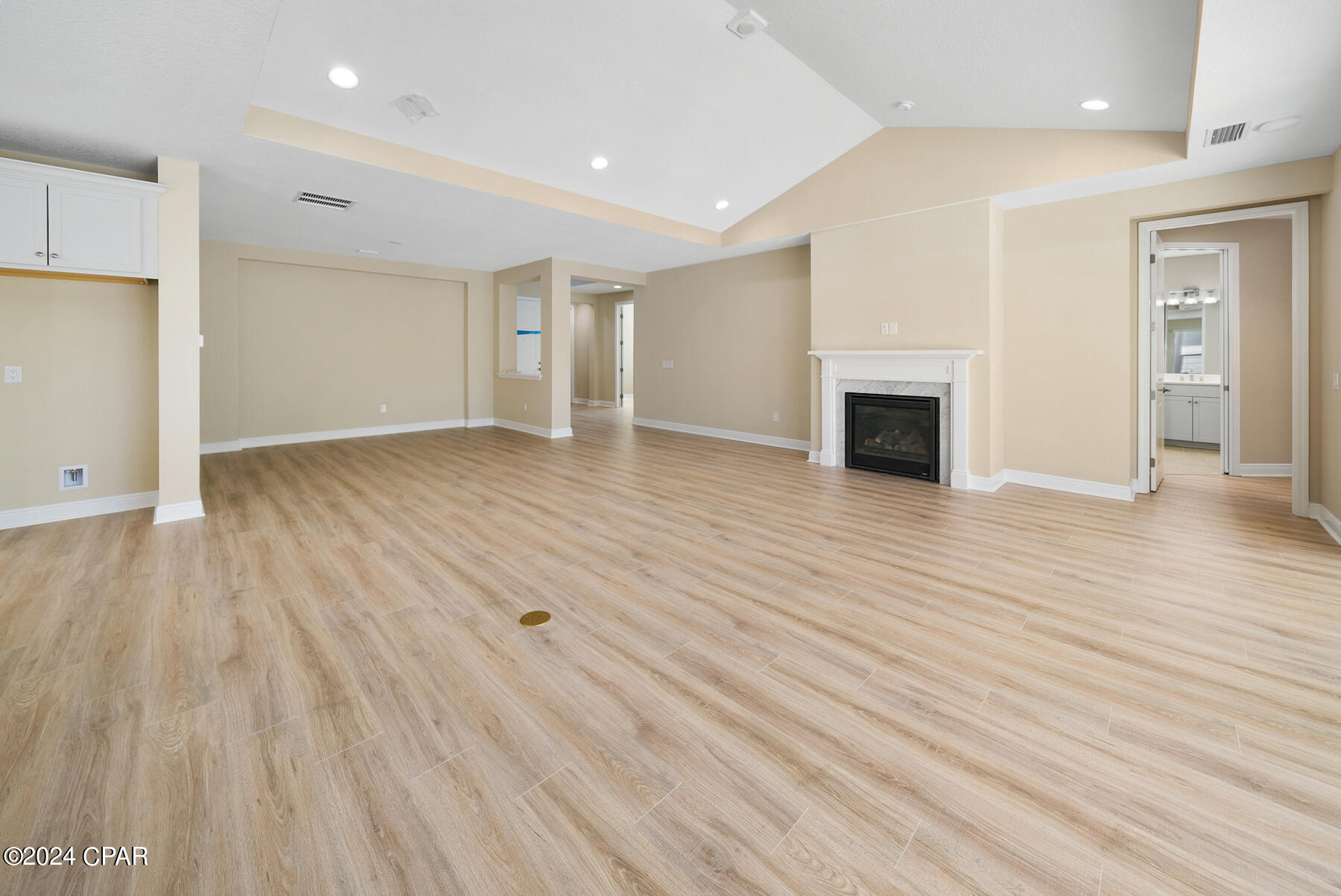 8729 Sandbar Lane
