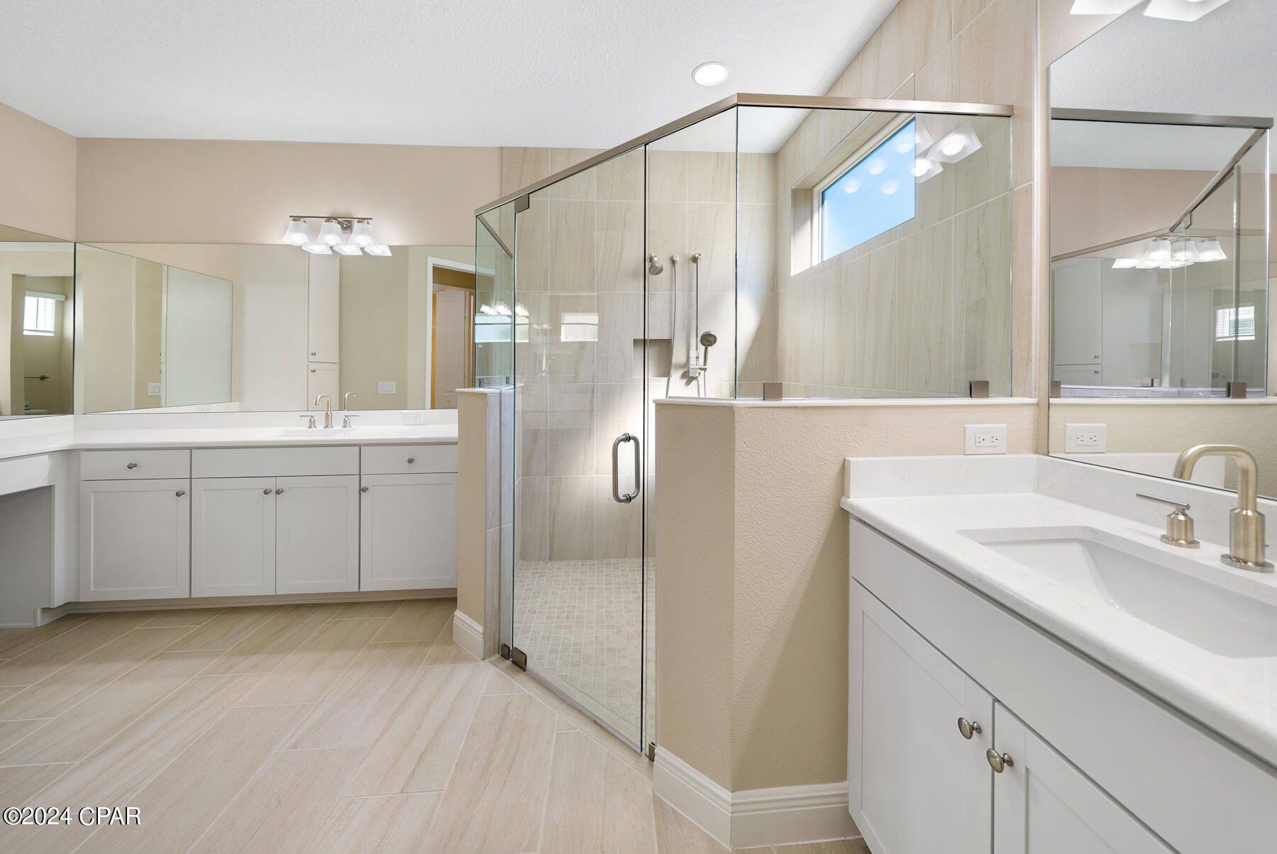 8729 Sandbar Lane
