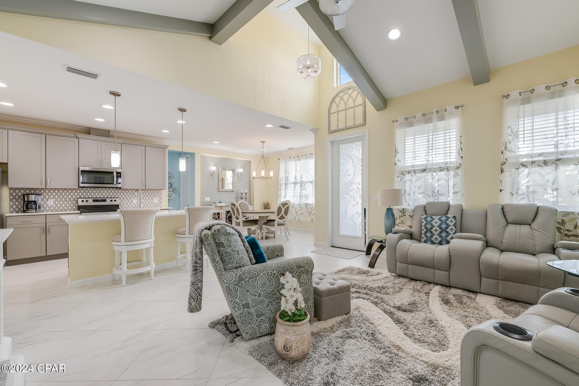 8688 Coral Reef Way