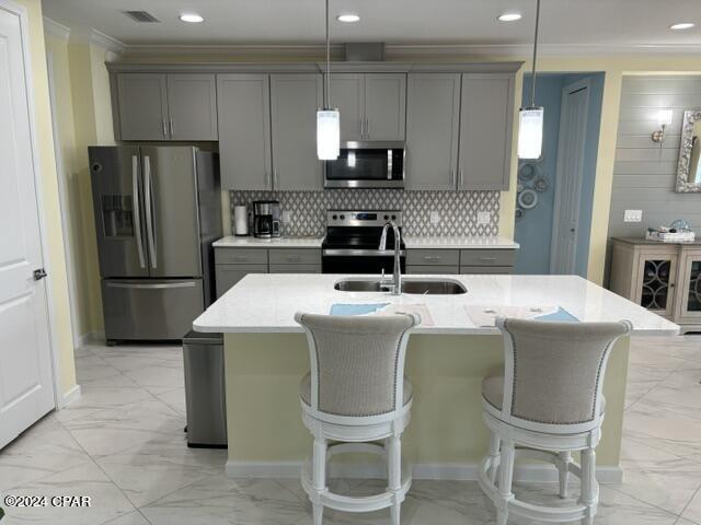 8688 Coral Reef Way