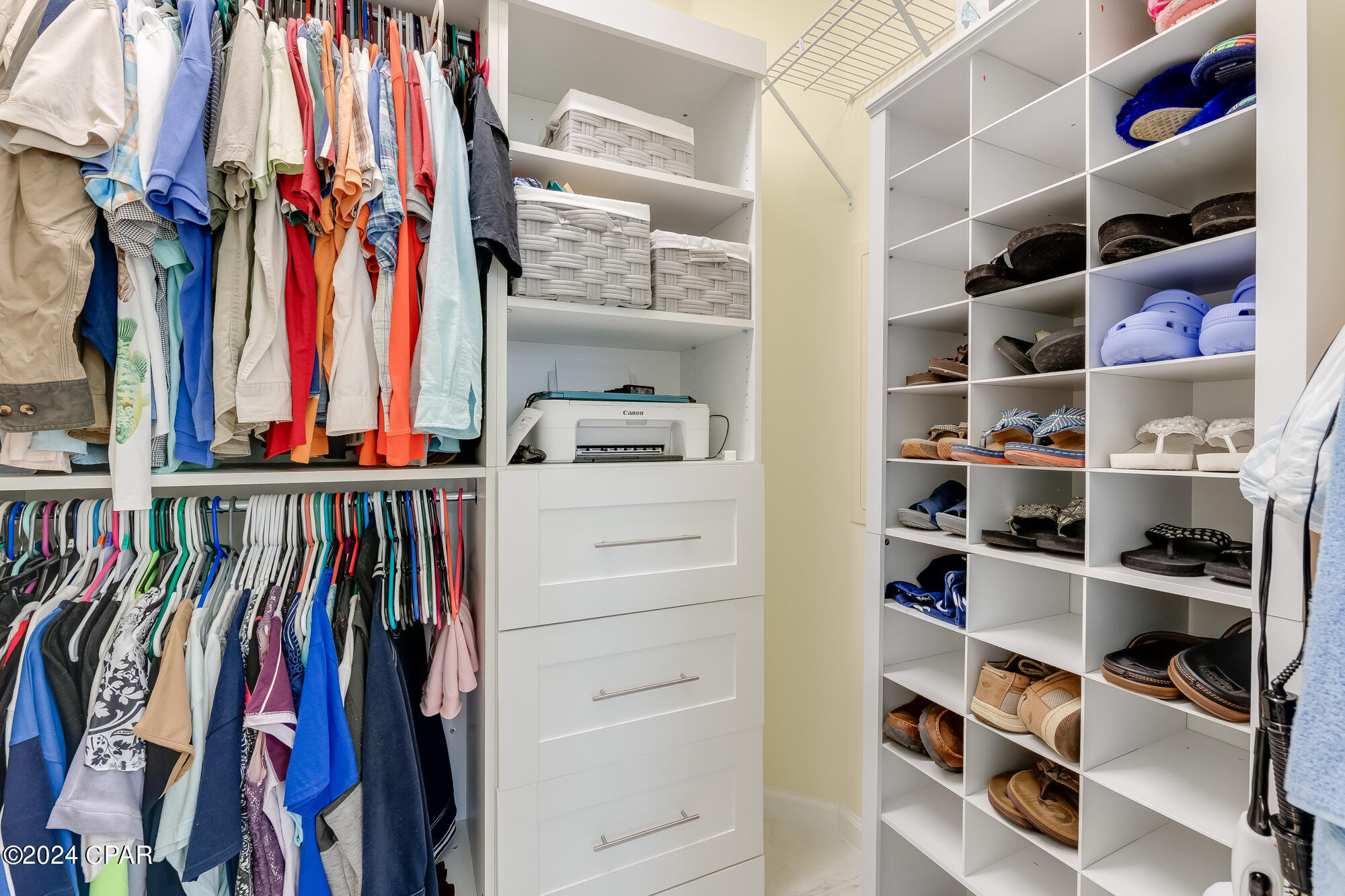 8688 Coral Reef Way