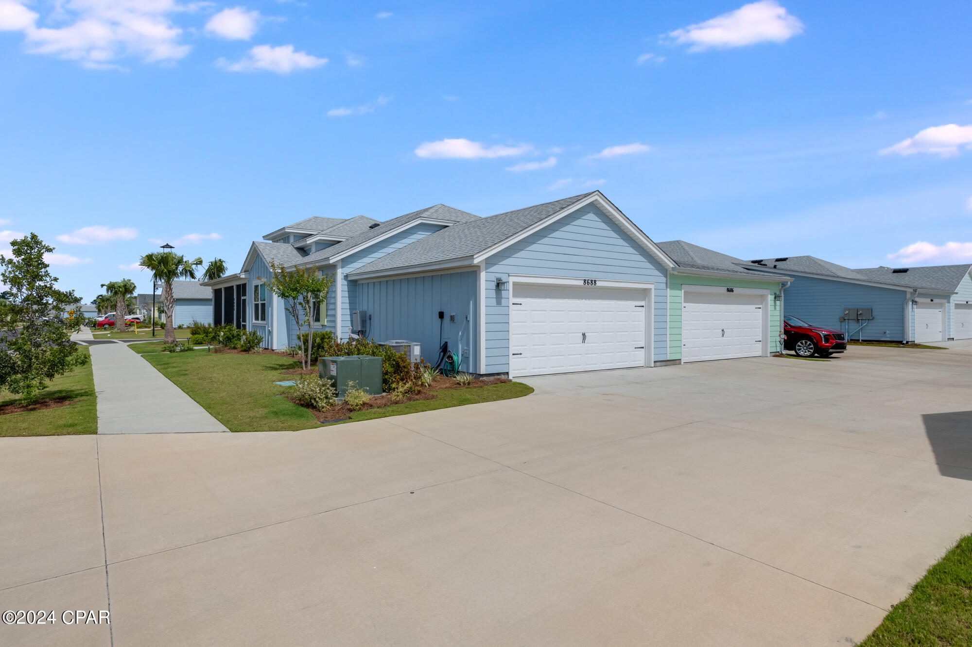 8688 Coral Reef Way