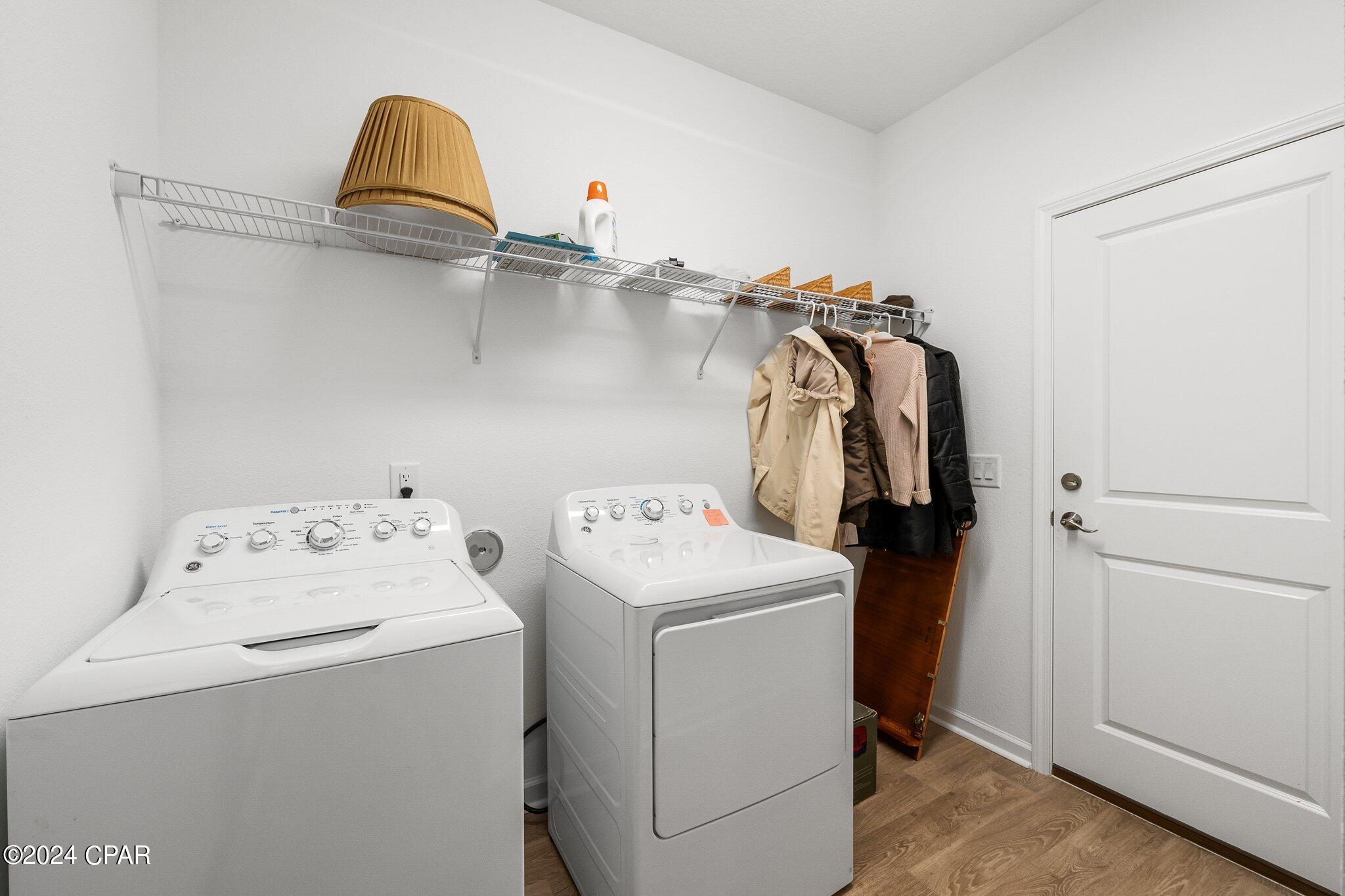 8469 Dreams Float Court