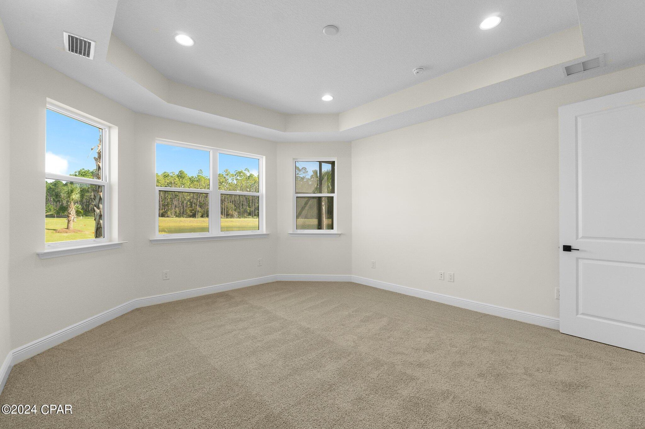 9474 Paradise Drive