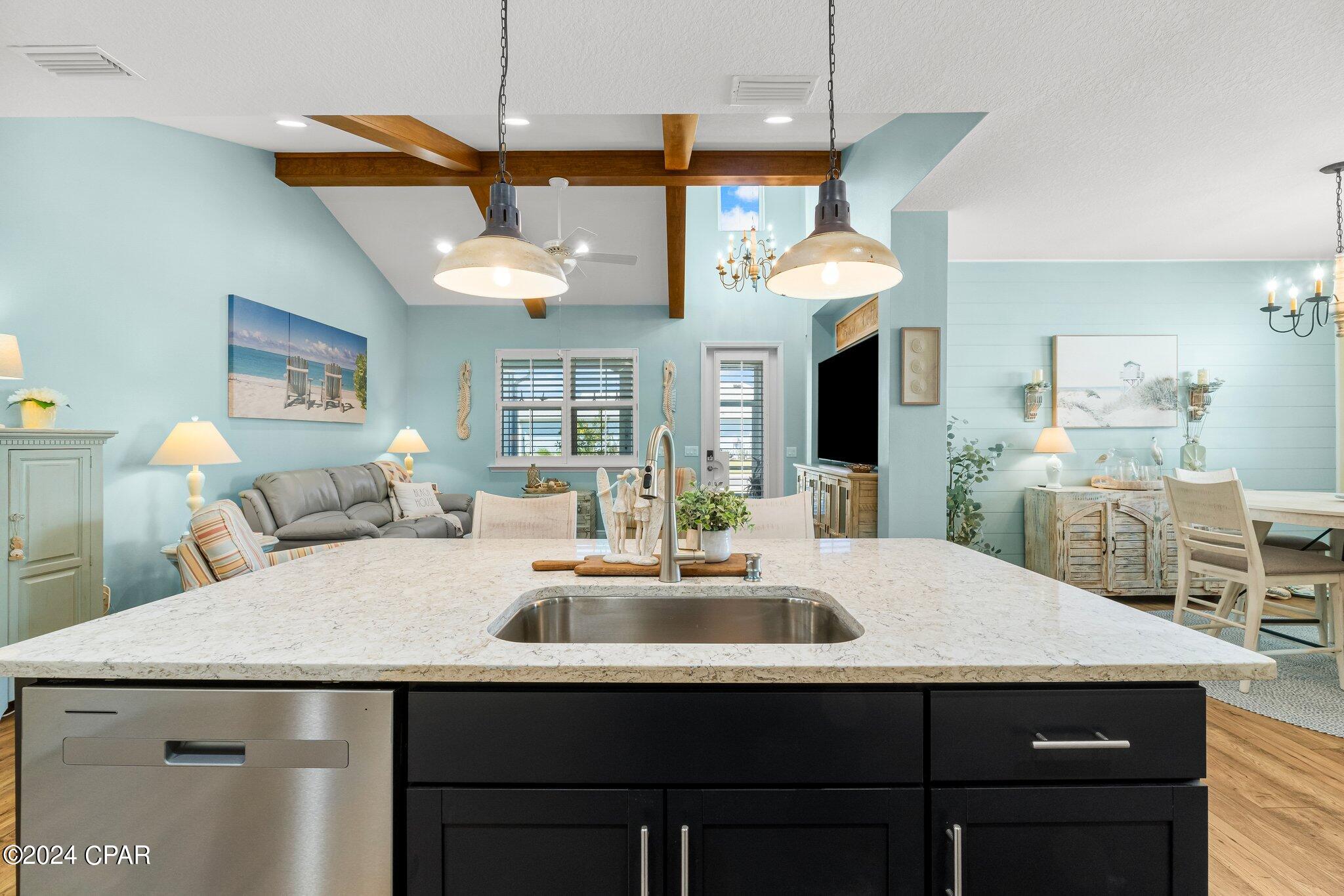 8686 Coral Reef Way