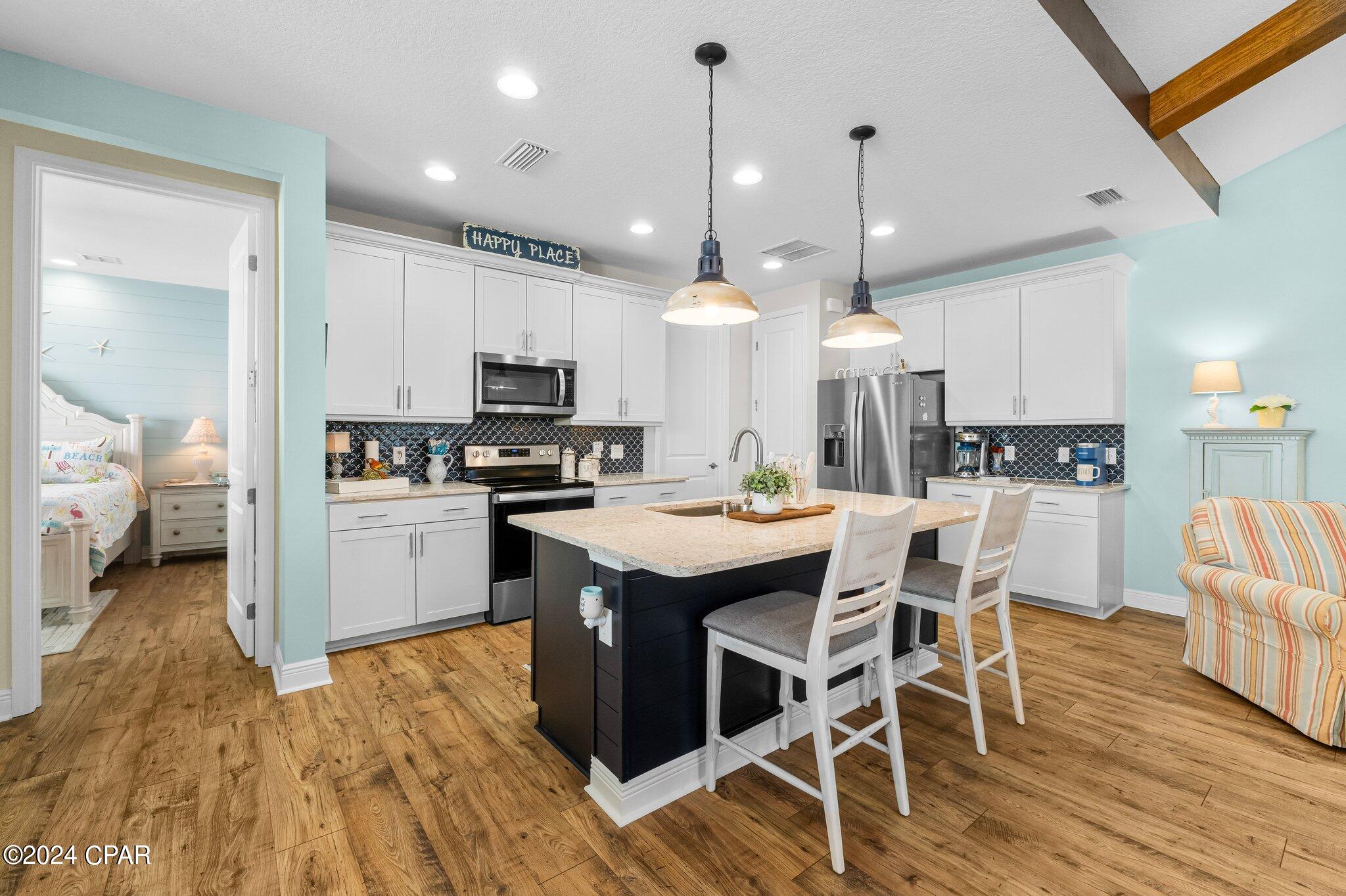 8686 Coral Reef Way
