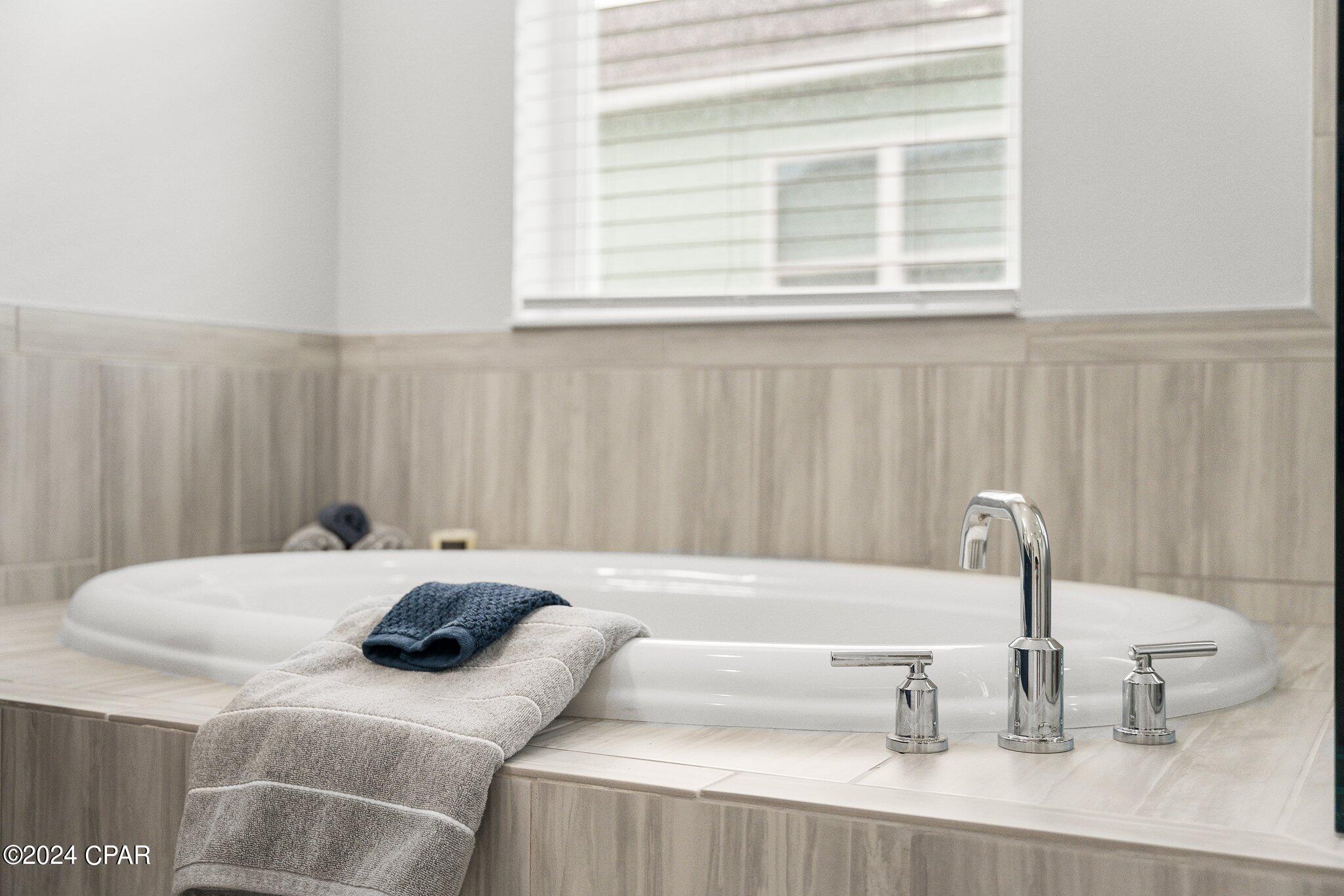 8393 Landshark Boulevard